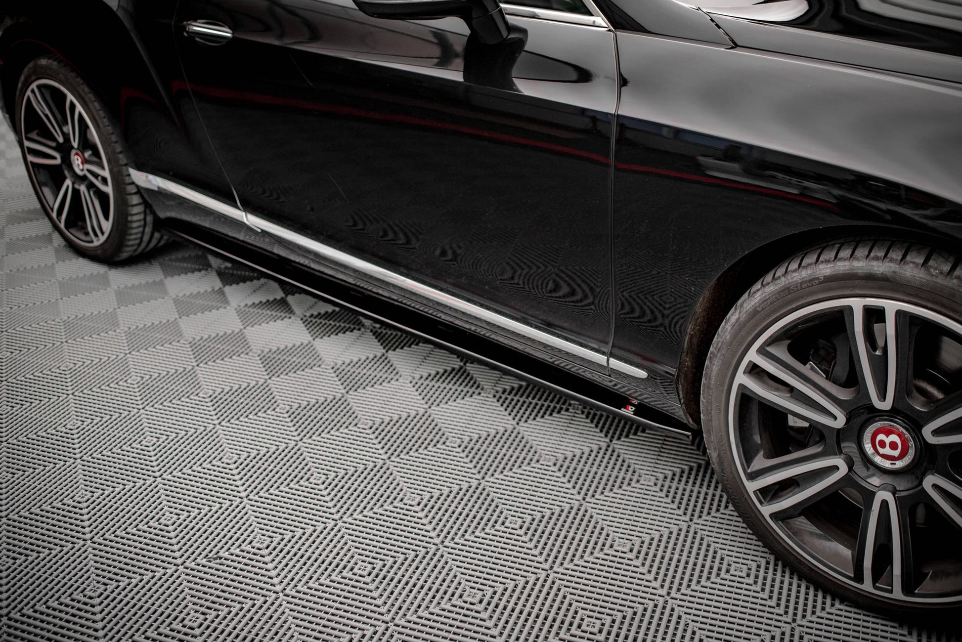 Seitenschweller Ansatz für Bentley Continental GT V8 S Mk2 schwarz Hochglanz