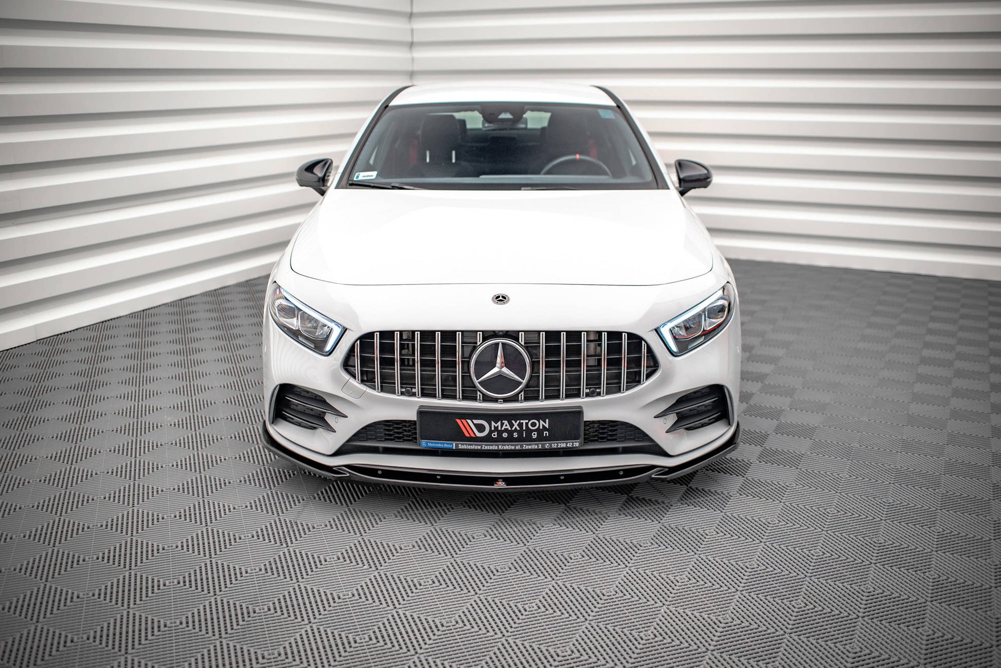 Front Ansatz V.5 für Mercedes A35 AMG / AMG-Line W177  schwarz matt