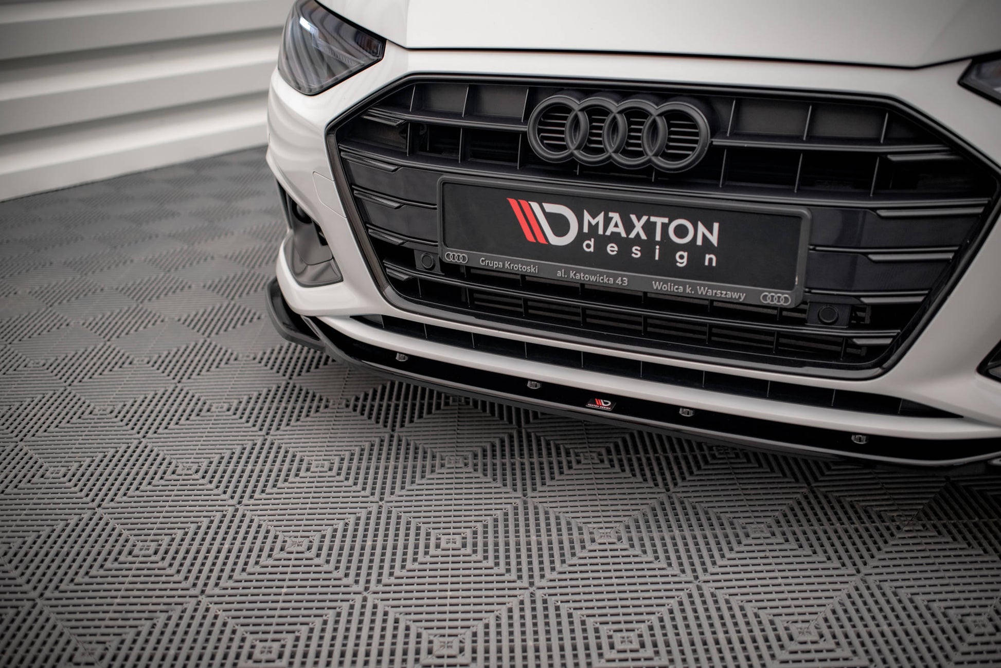 Front Ansatz V.2 für Audi A4 B9 Facelift schwarz matt