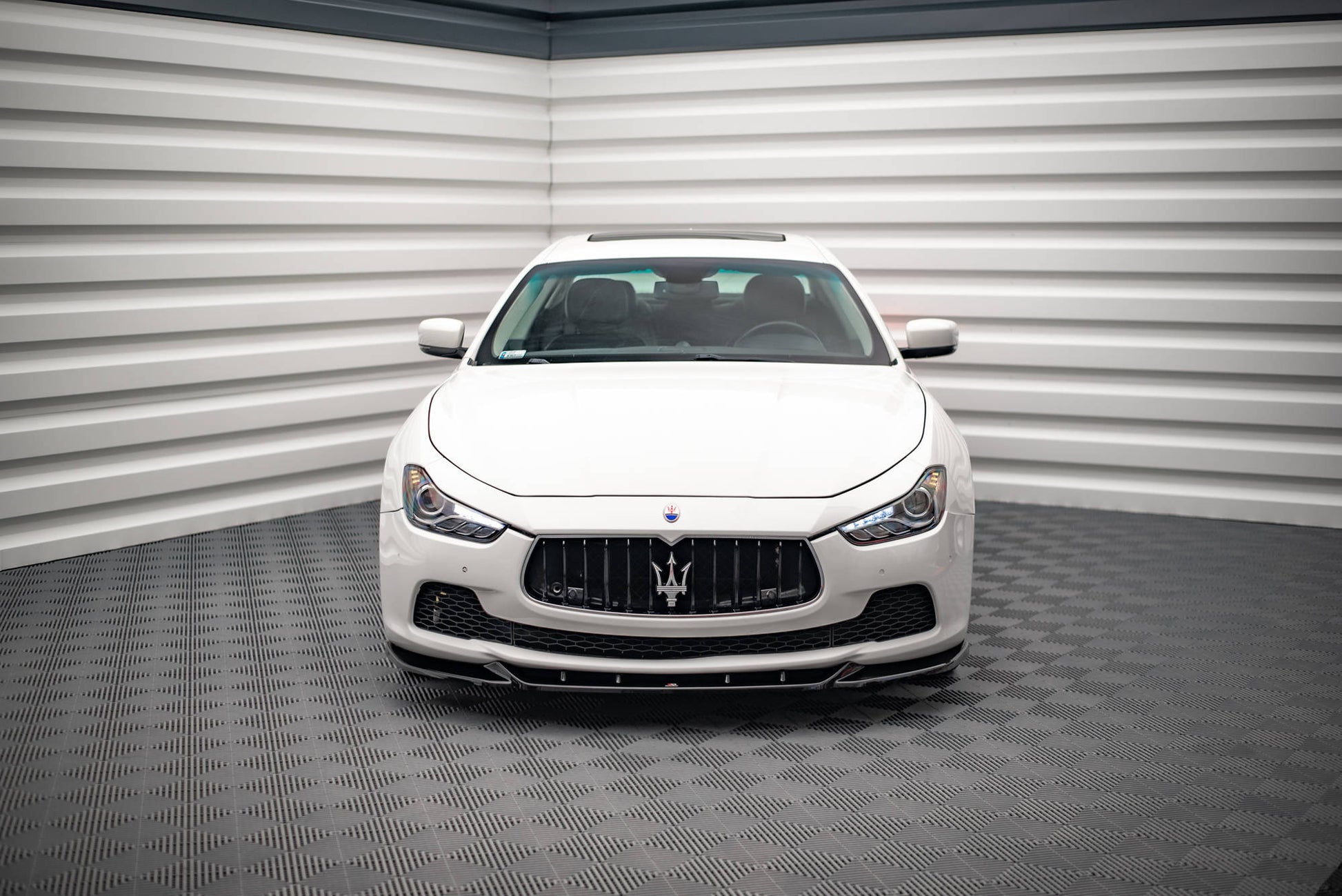 Front Ansatz V.1 für Maserati Ghibli Mk3 schwarz matt