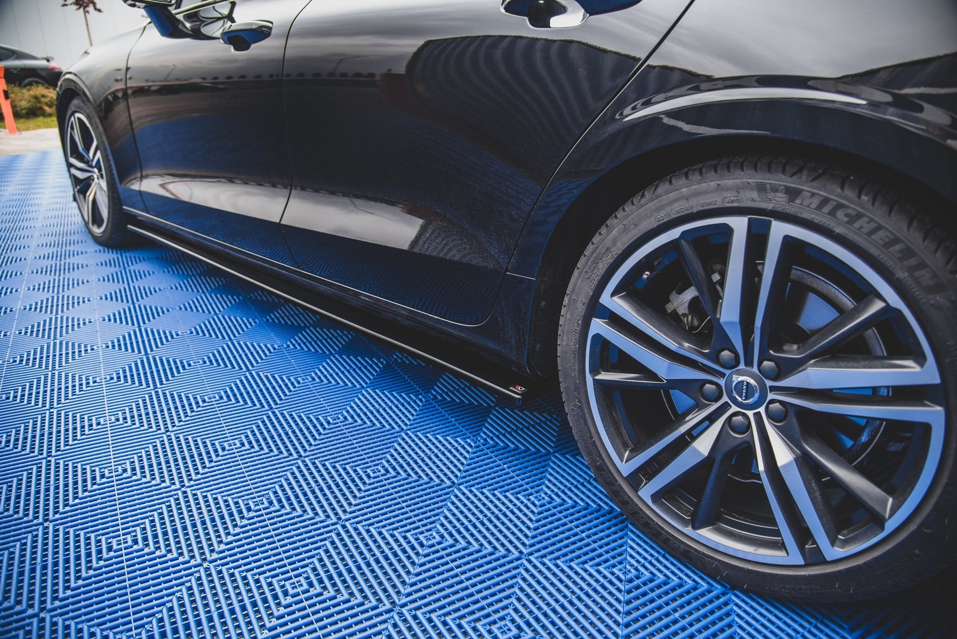 Seitenschweller Ansatz für V.2 für Volvo S60/V60 R-Design Mk3 Carbon Look