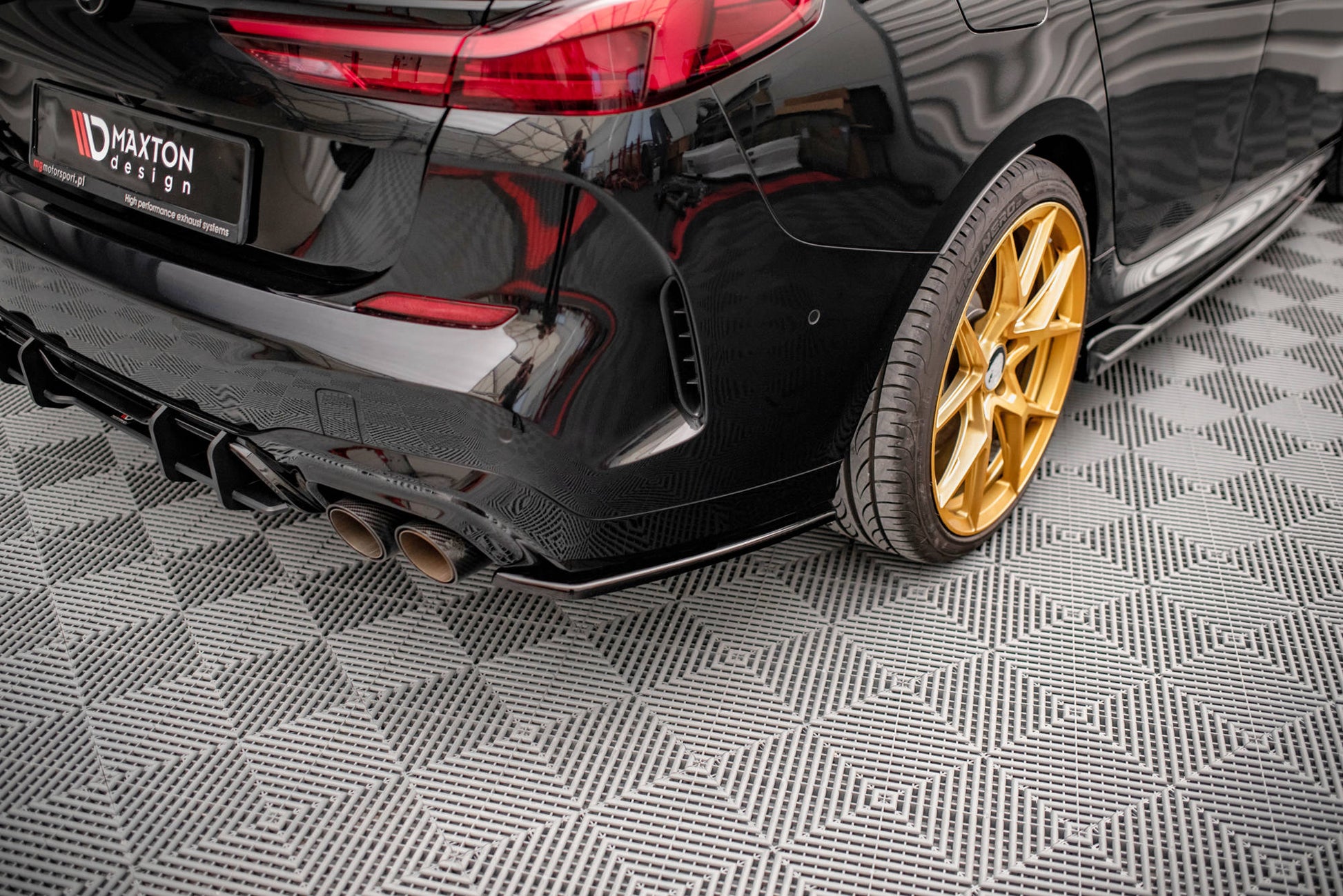 Heck Ansatz Flaps Diffusor für BMW M235i Gran Coupe F44 schwarz matt