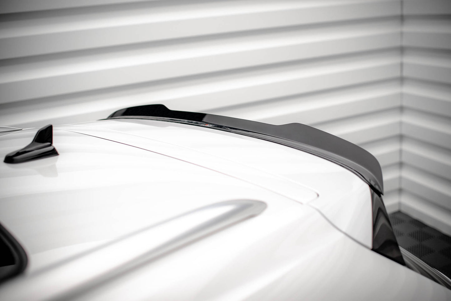 Spoiler CAP für Volkswagen Touareg R-Line Mk3 Carbon Look