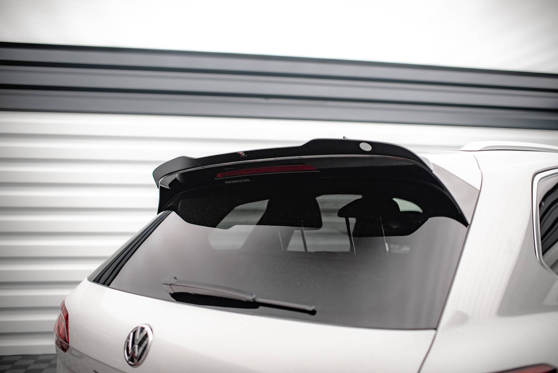 Spoiler CAP für Volkswagen Touareg R-Line Mk3 Carbon Look