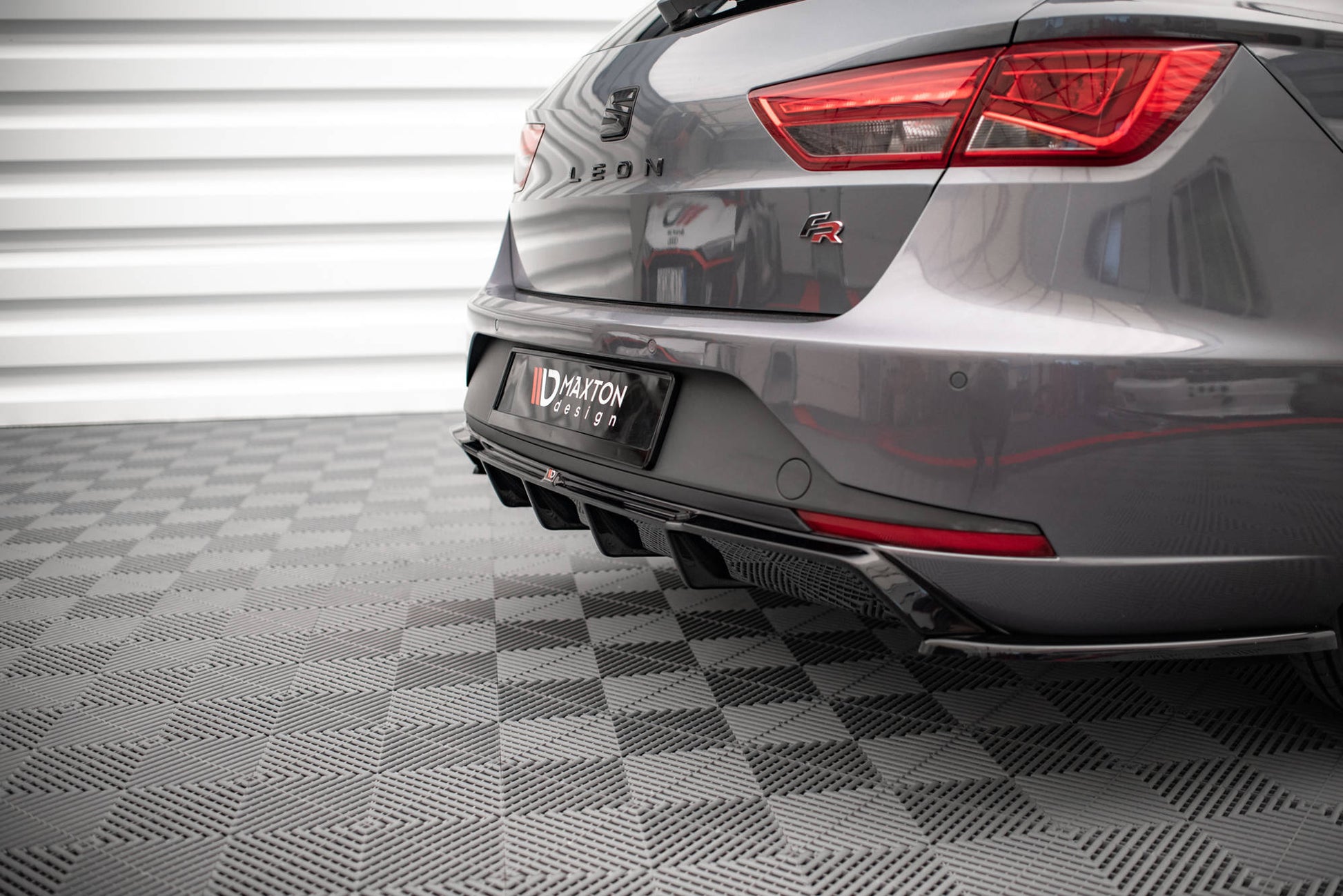 Diffusor Heck Ansatz für Seat Leon FR Sportstourer Mk3 schwarz matt