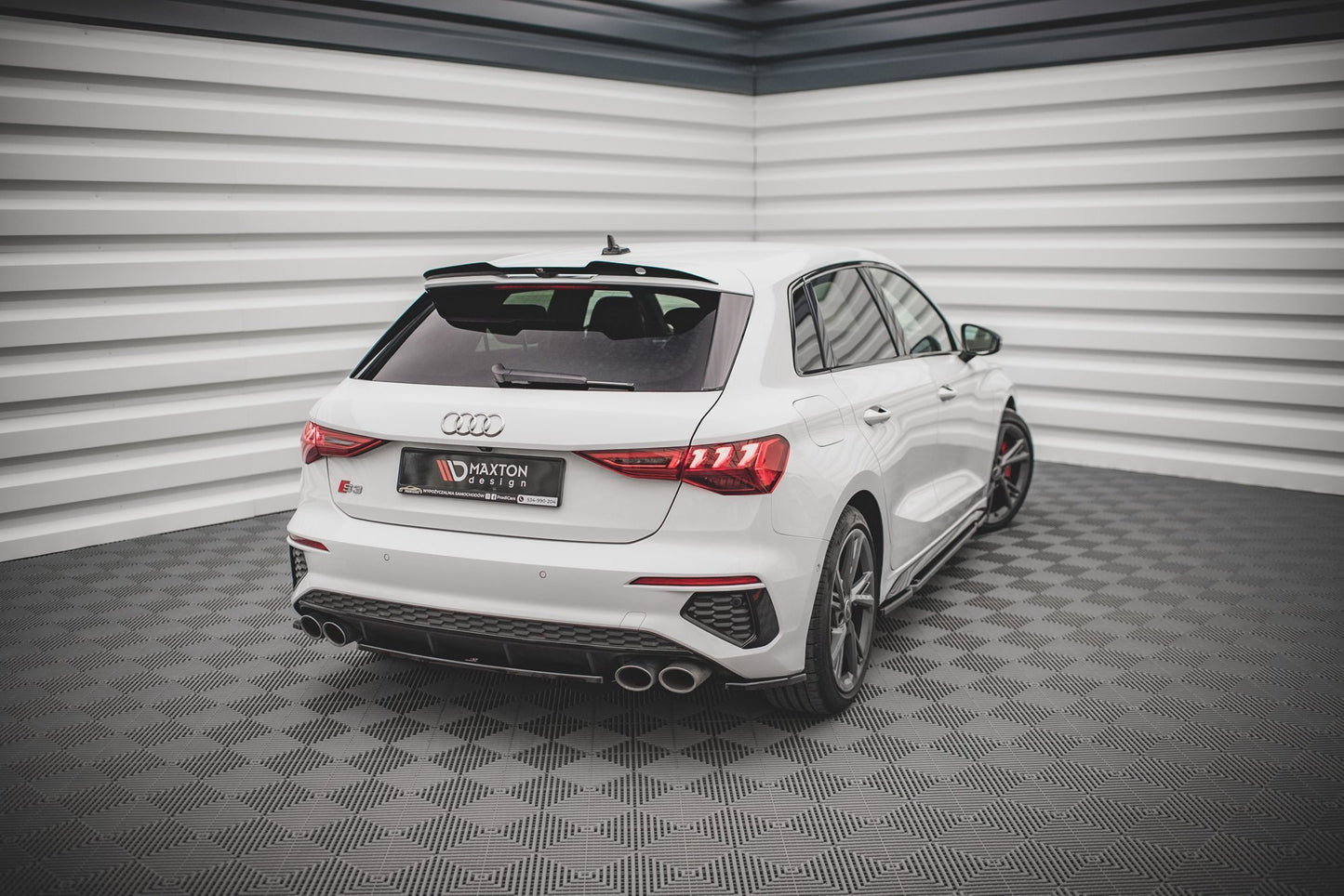 Spoiler CAP V.2 für Audi RS3 / S3 / A3 S-Line Sportback 8Y Carbon Look