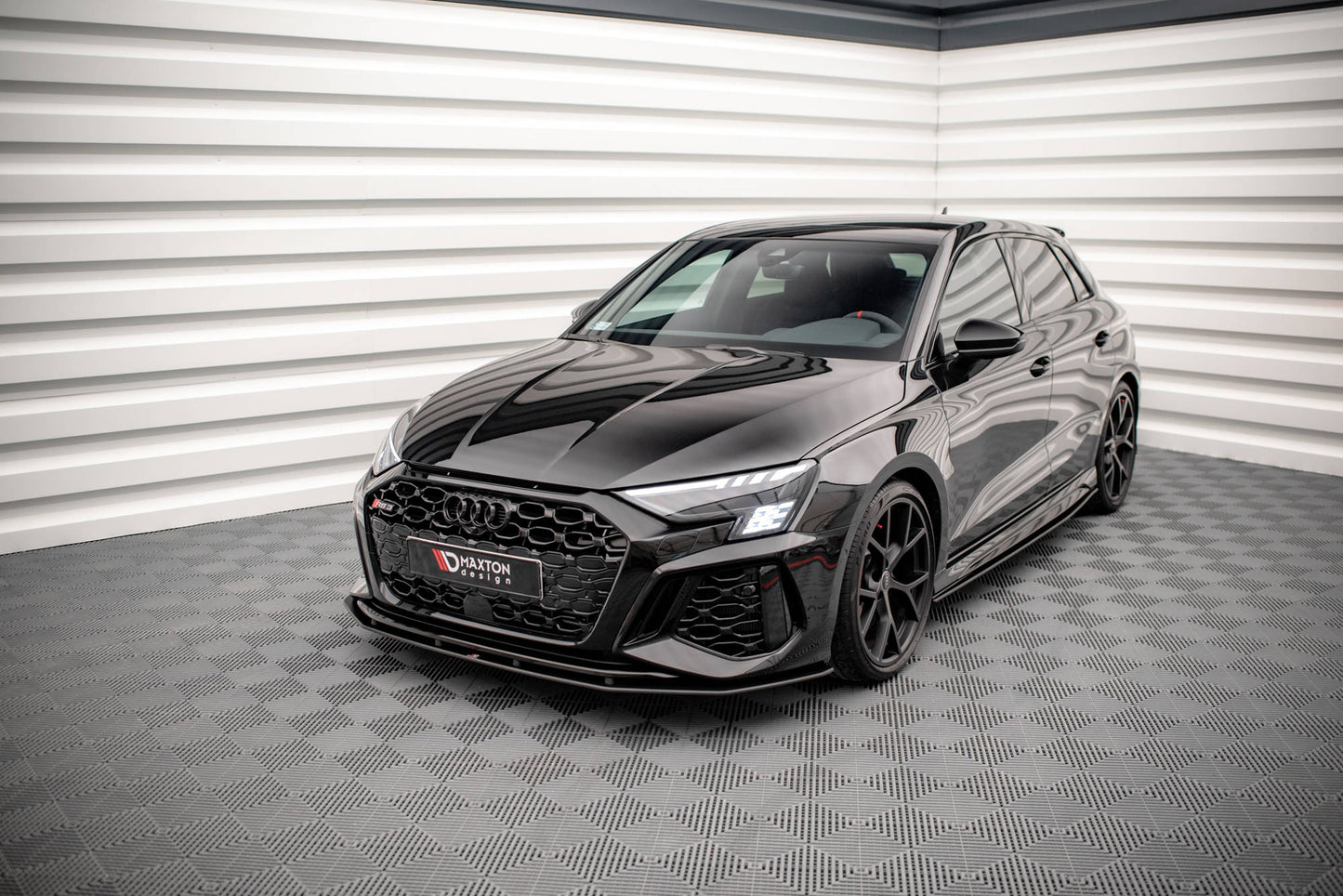 Street Pro Front Ansatz für für Audi RS3 8Y