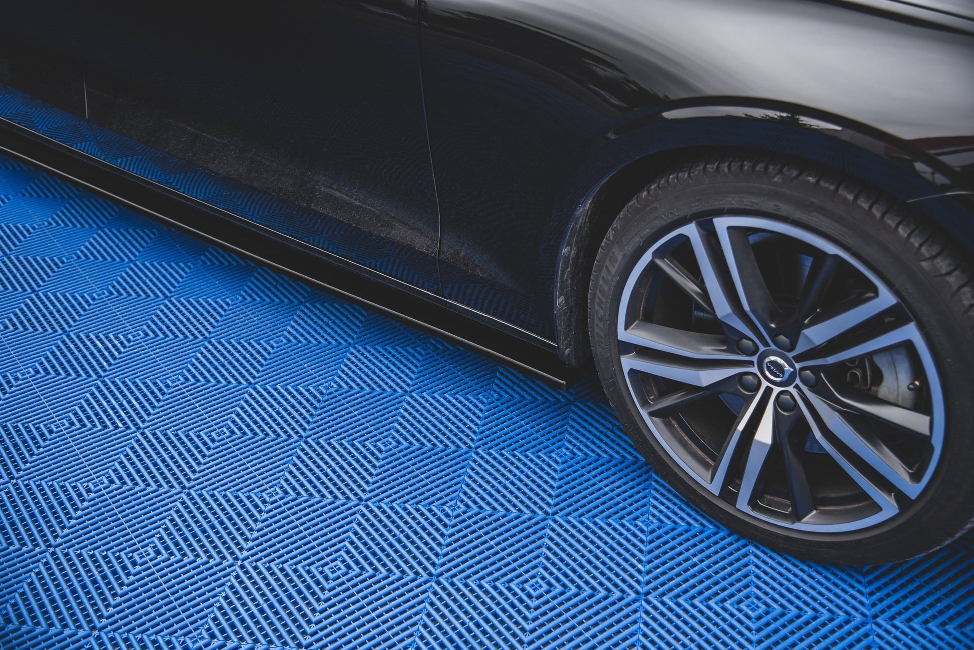 Seitenschweller Ansatz für V.2 für Volvo S60/V60 R-Design Mk3 Carbon Look