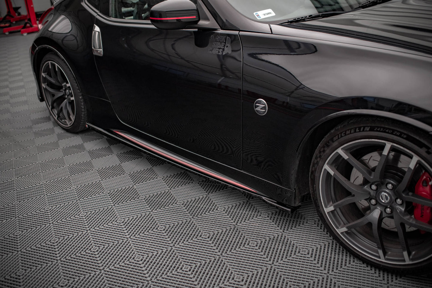 Seitenschweller Ansatz für V.1 für Nissan 370Z Nismo Facelift schwarz Hochglanz