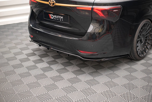 Mittlerer Diffusor Heck Ansatz DTM Look für Toyota Avensis Mk3 Facelift Carbon Look