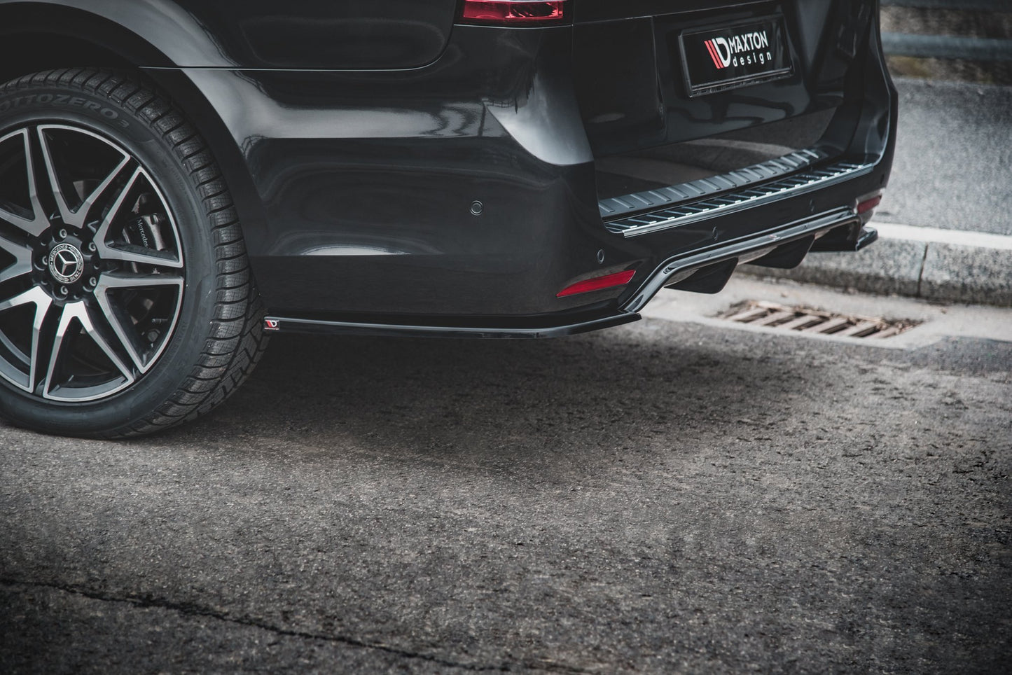 Heck Ansatz Flaps Diffusor V.2 für Mercedes-Benz V-Klasse AMG-Line W447 Facelift schwarz matt