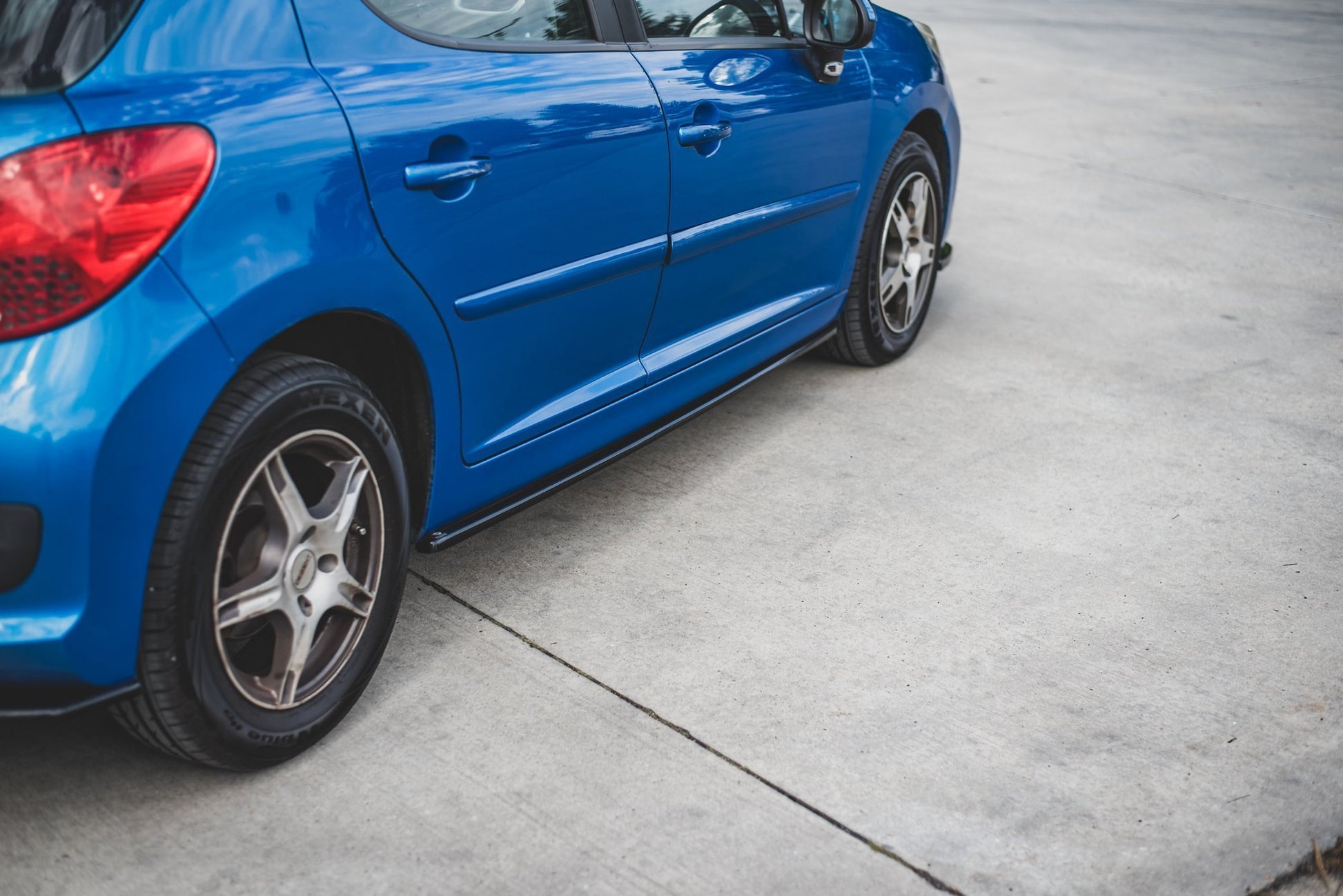 Seitenschweller Ansatz für Peugeot 207 Sport Carbon Look