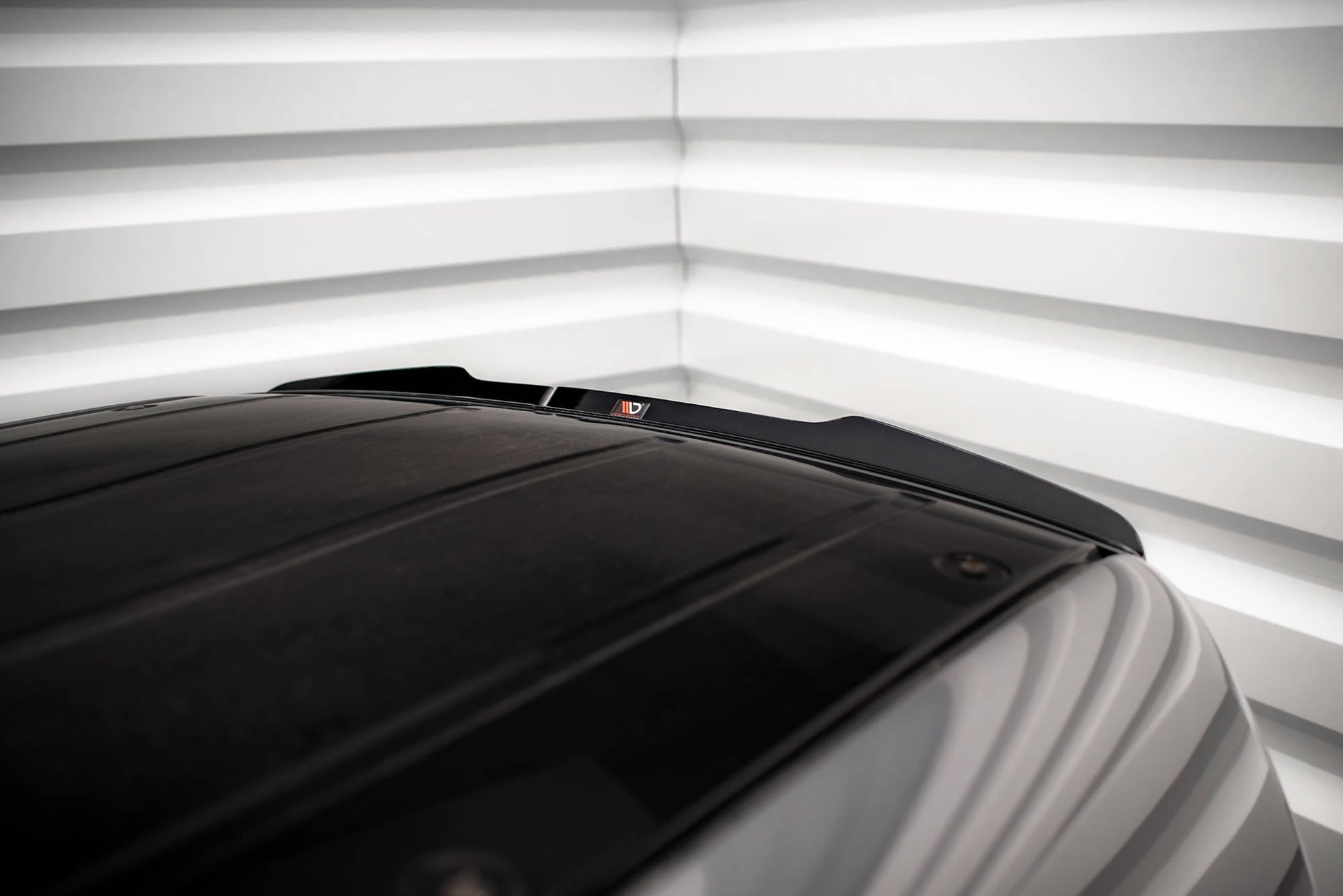 Spoiler CAP für Volkswagen Caddy Mk3 Facelift Carbon Look