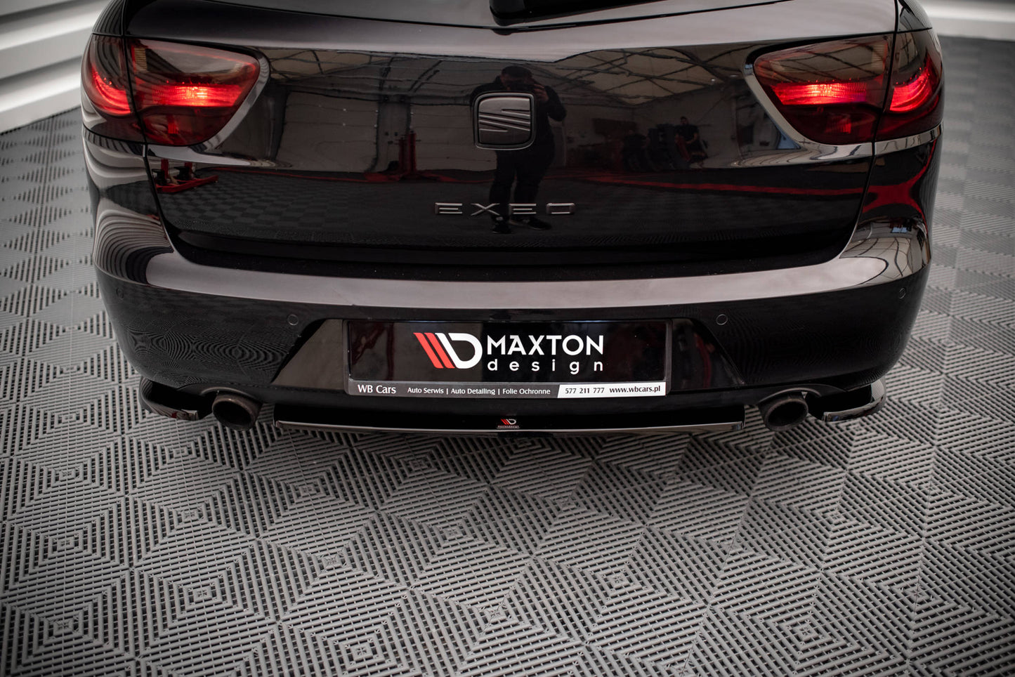 Mittlerer Diffusor Heck Ansatz für Seat Exeo schwarz matt