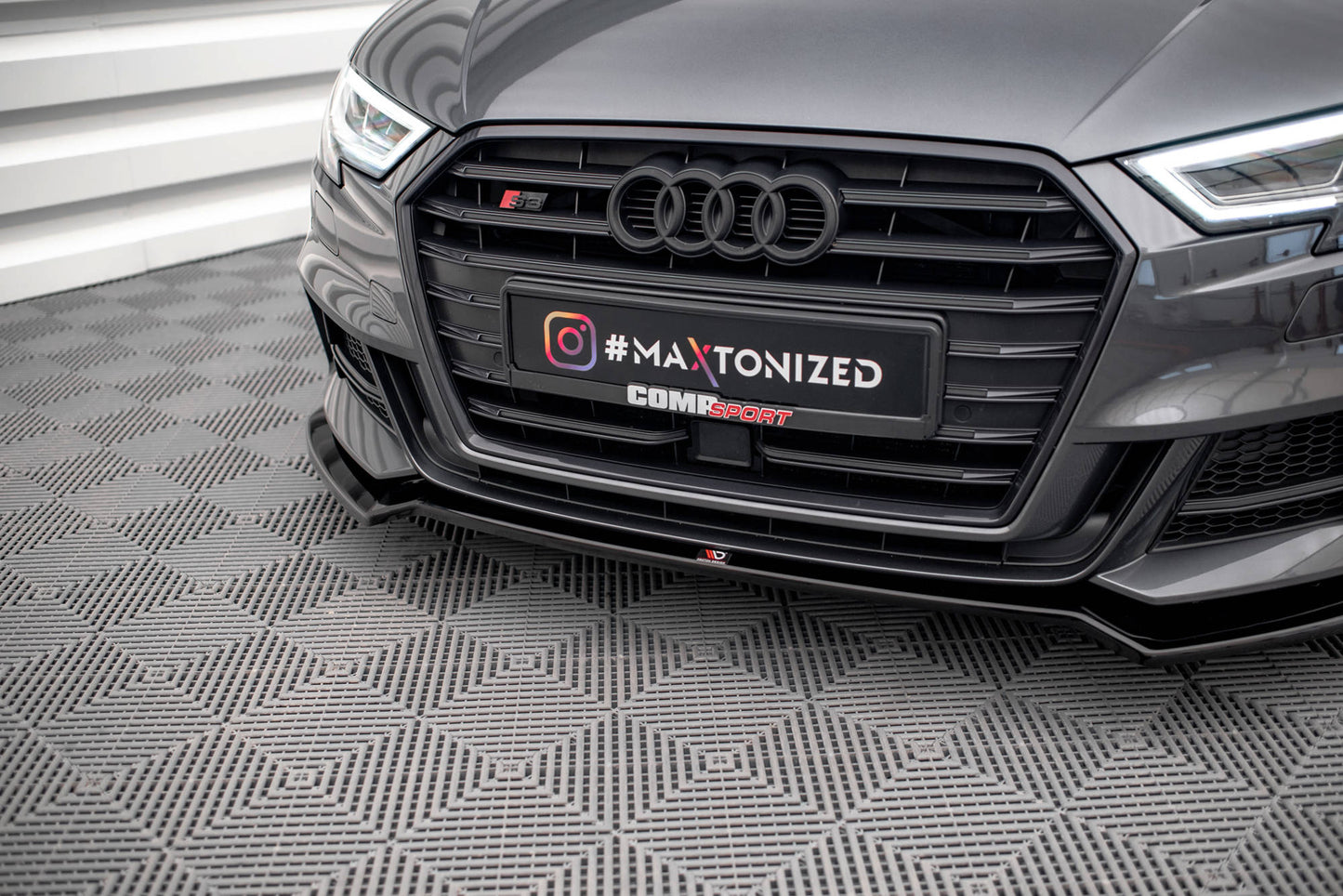 Front Ansatz V.2 für Audi S3 Sportback 8V Facelift Carbon Look