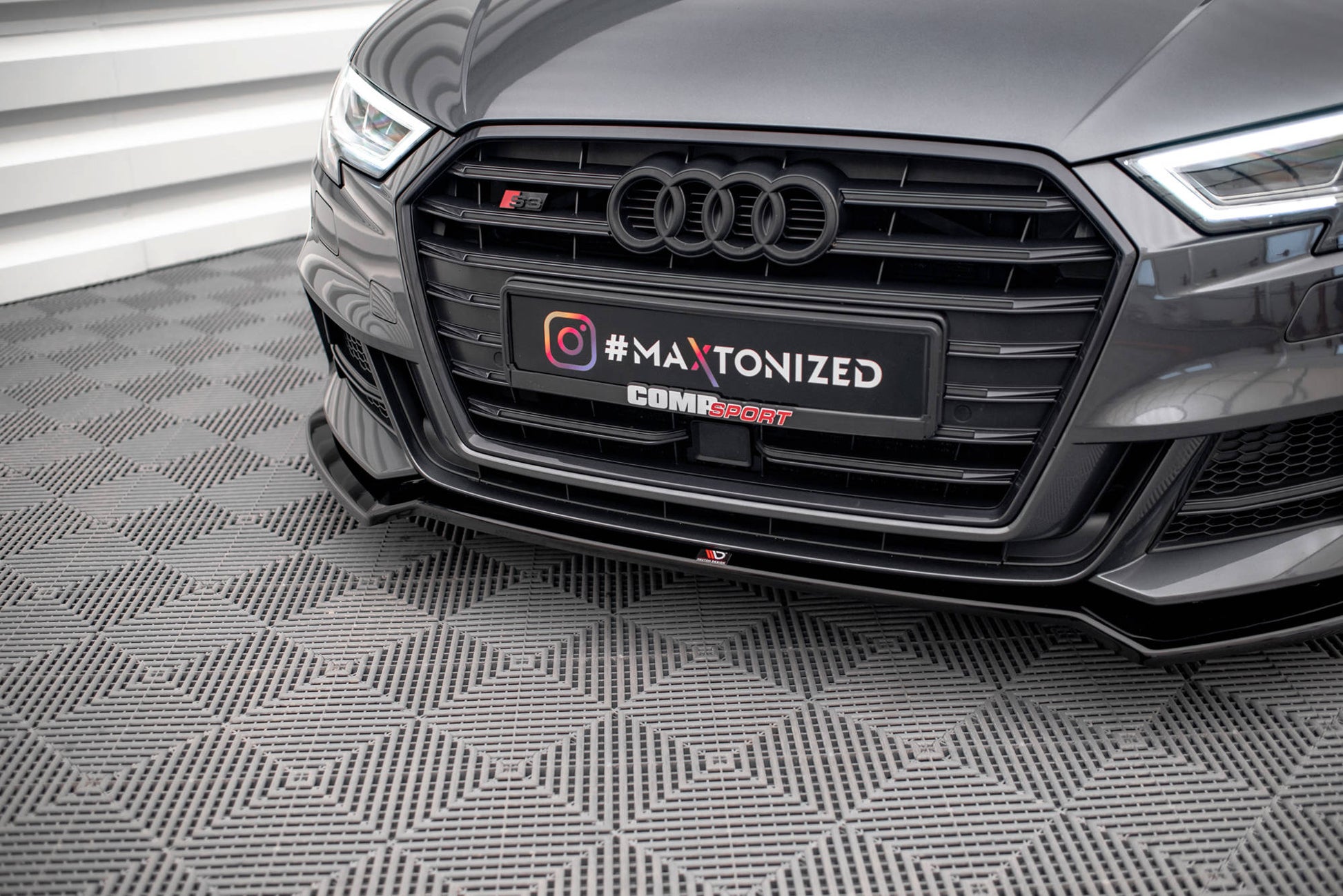 Front Ansatz V.2 für Audi S3 Sportback 8V Facelift Carbon Look