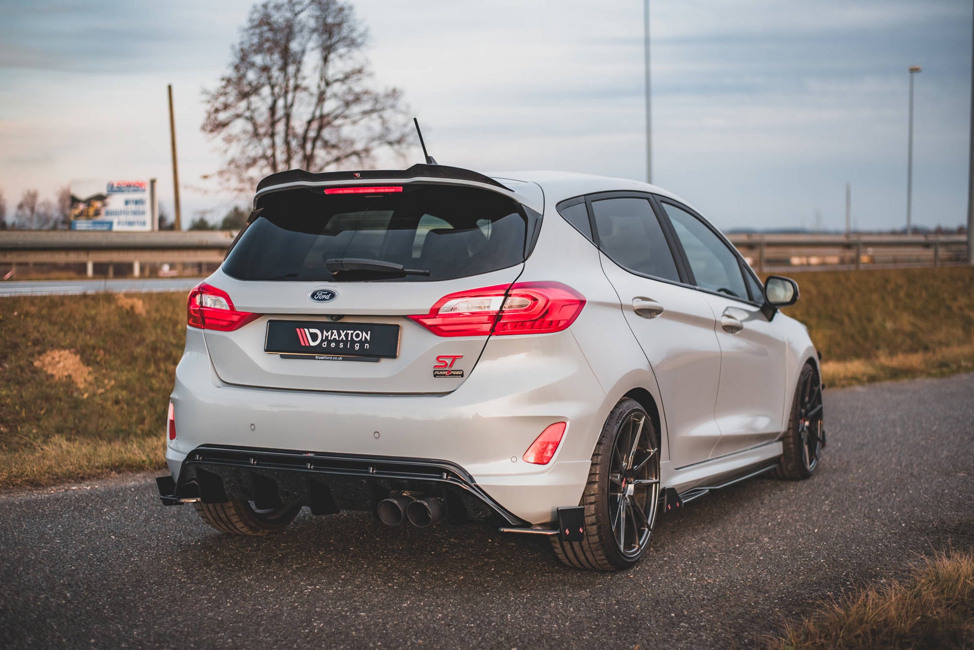 Seitenschweller Ansatz für + Flaps V.2 für Ford Fiesta ST / ST-Line