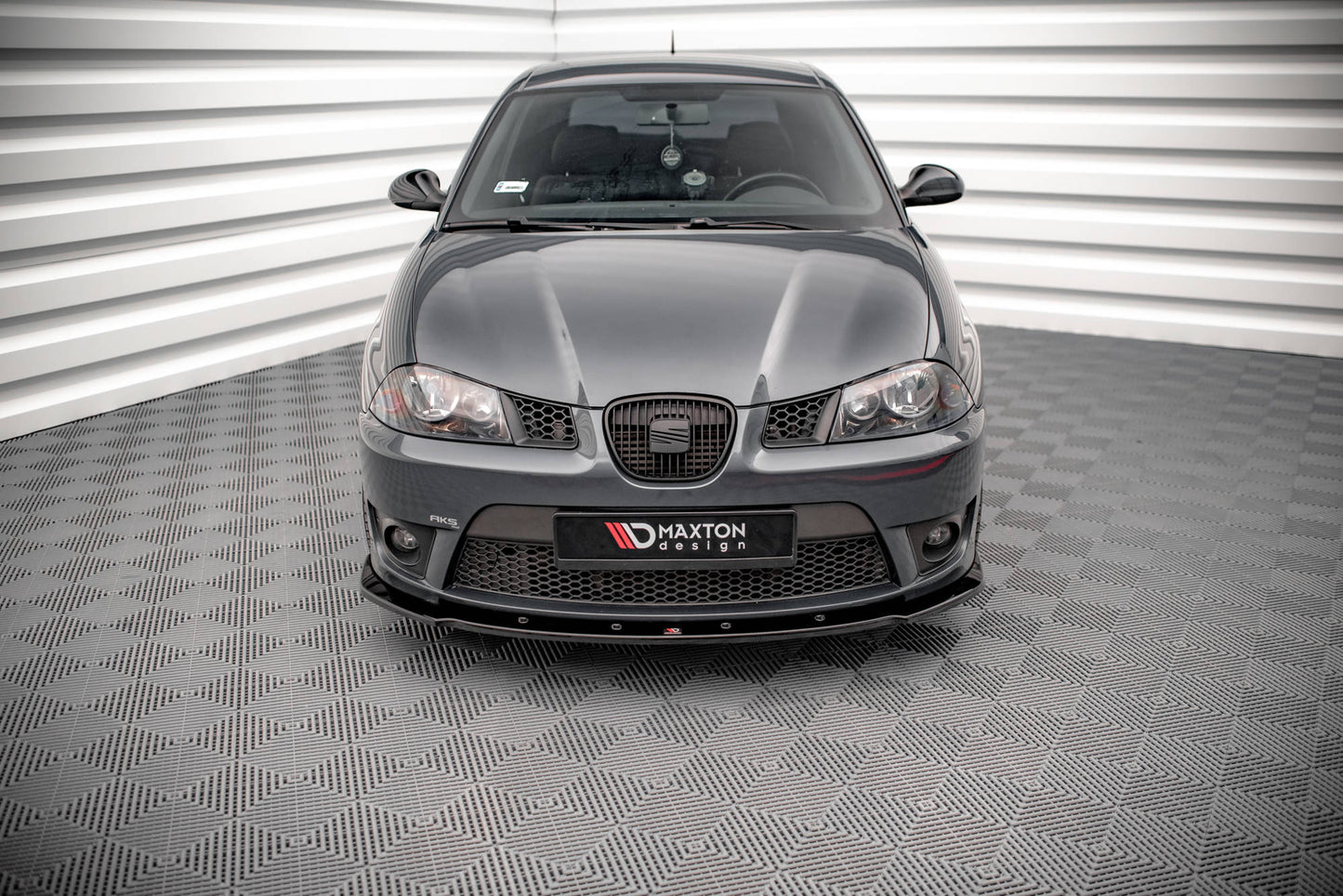 Front Ansatz V.1 für Seat Ibiza Cupra Mk3 schwarz Hochglanz
