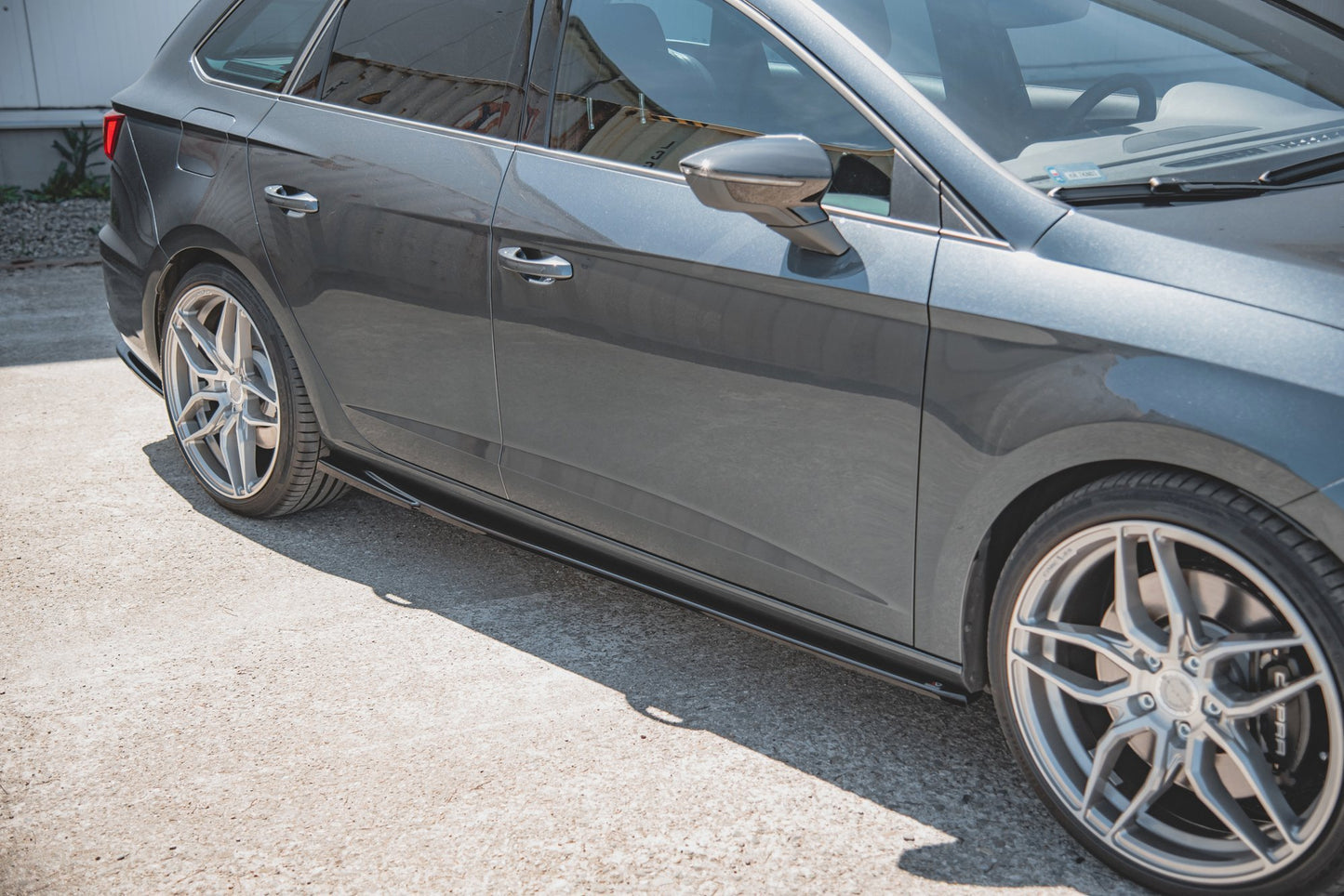 Seitenschweller Ansatz für V.5 Seat Leon Cupra / FR Mk3 FL Carbon Look