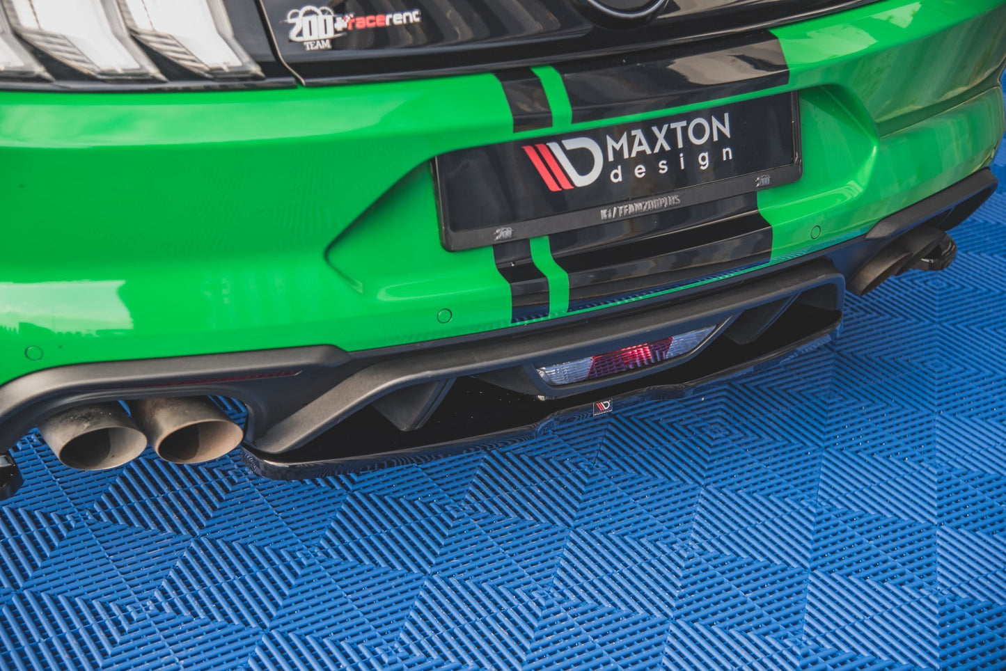 Mittlerer Diffusor Heck Ansatz für Ford Mustang GT Mk6 Facelift Carbon Look