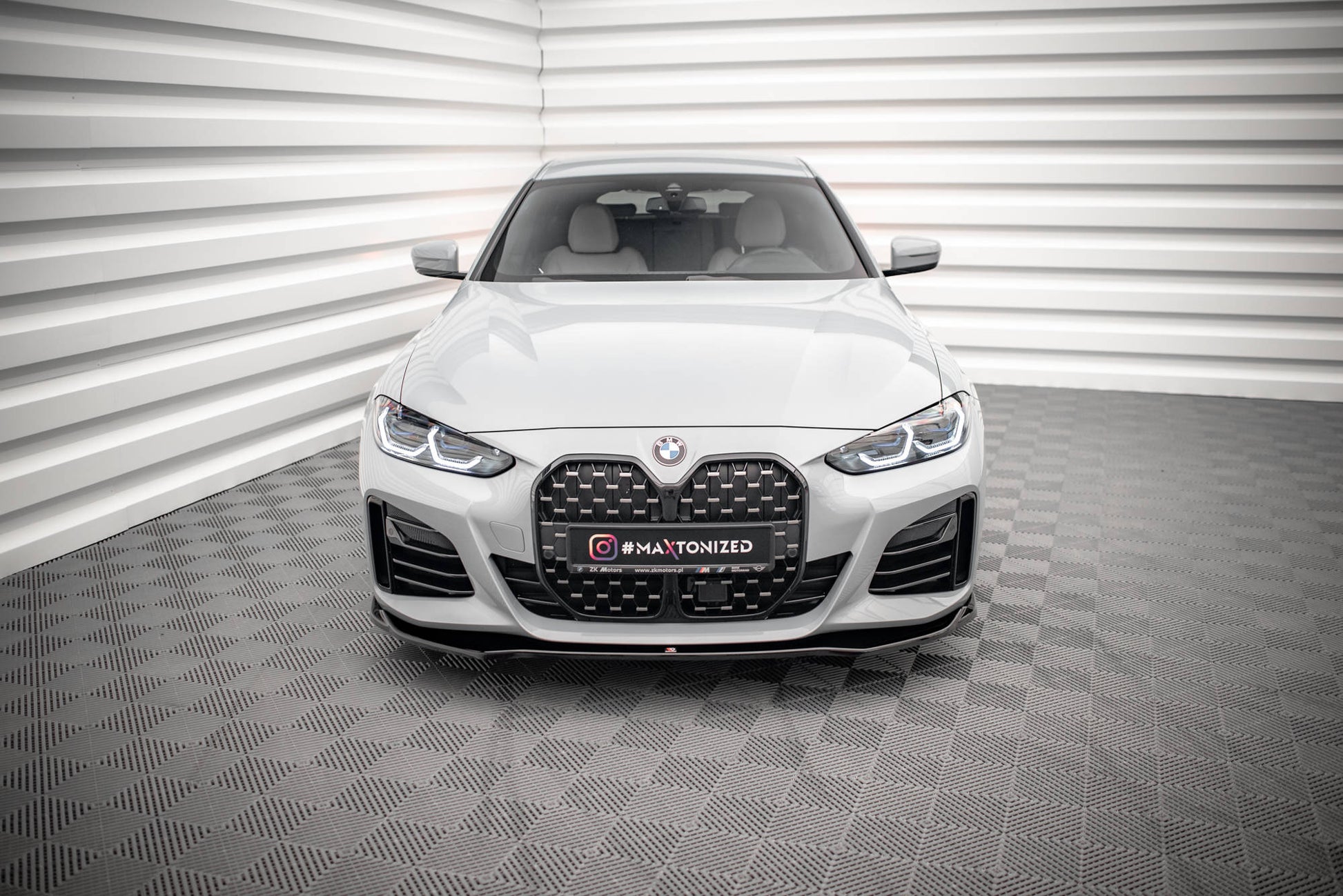 Front Ansatz V.1 für BMW 4er Gran Coupe M-Paket G26 schwarz Hochglanz
