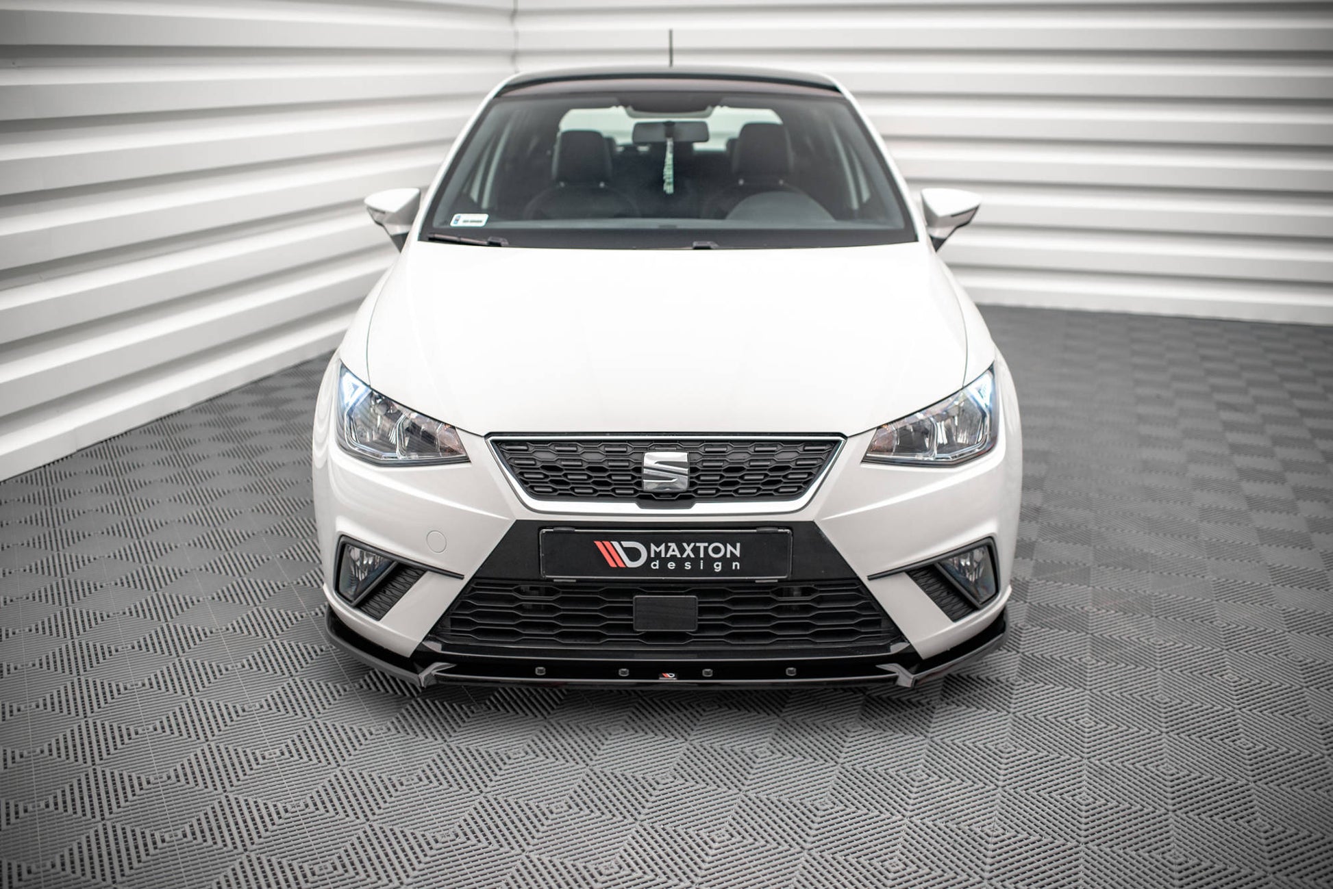 Front Ansatz V.1 für Seat Ibiza FR/ Standard Mk5 Carbon Look