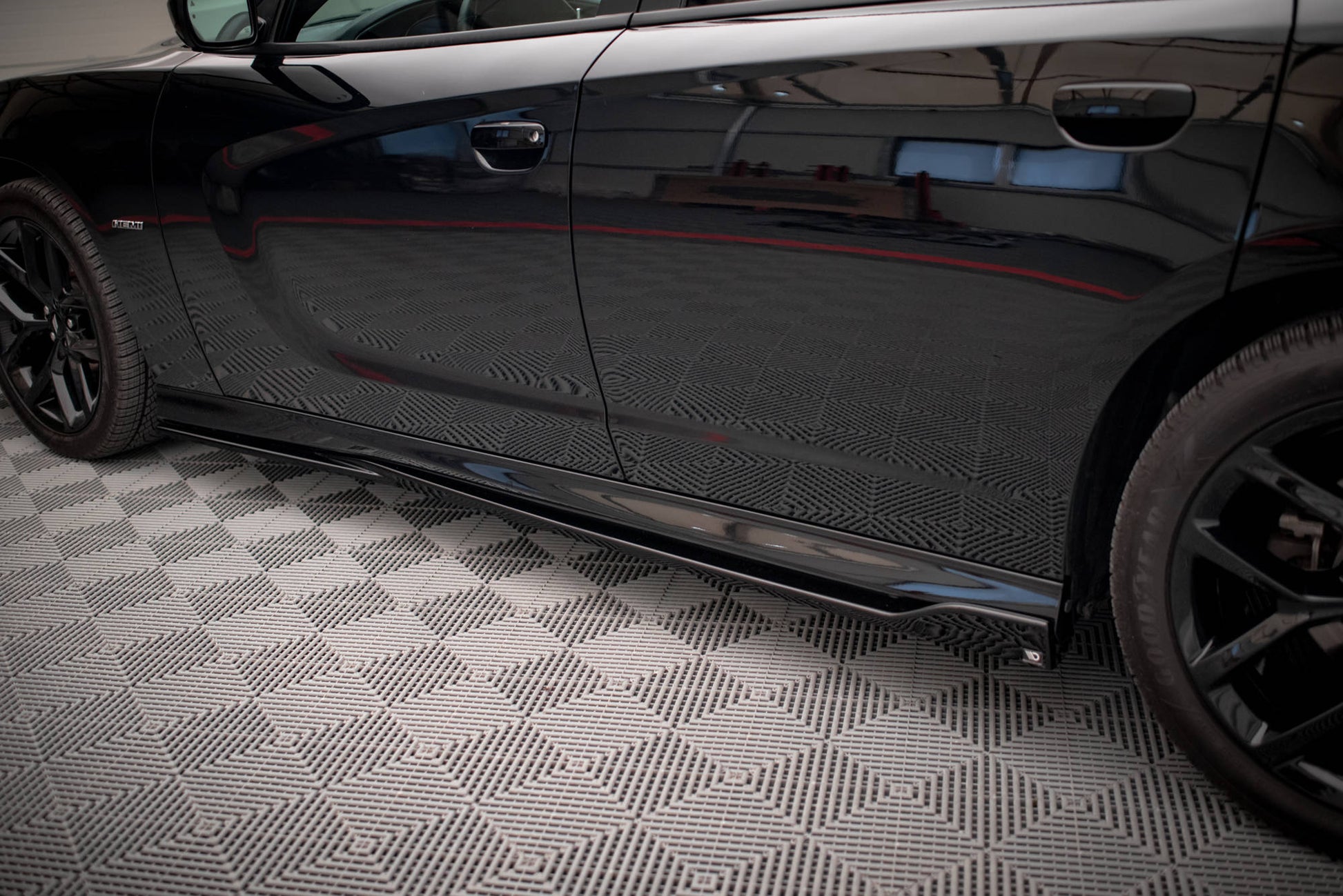 Seitenschweller Ansatz für Dodge Charger SRT Mk7 Facelift schwarz Hochglanz