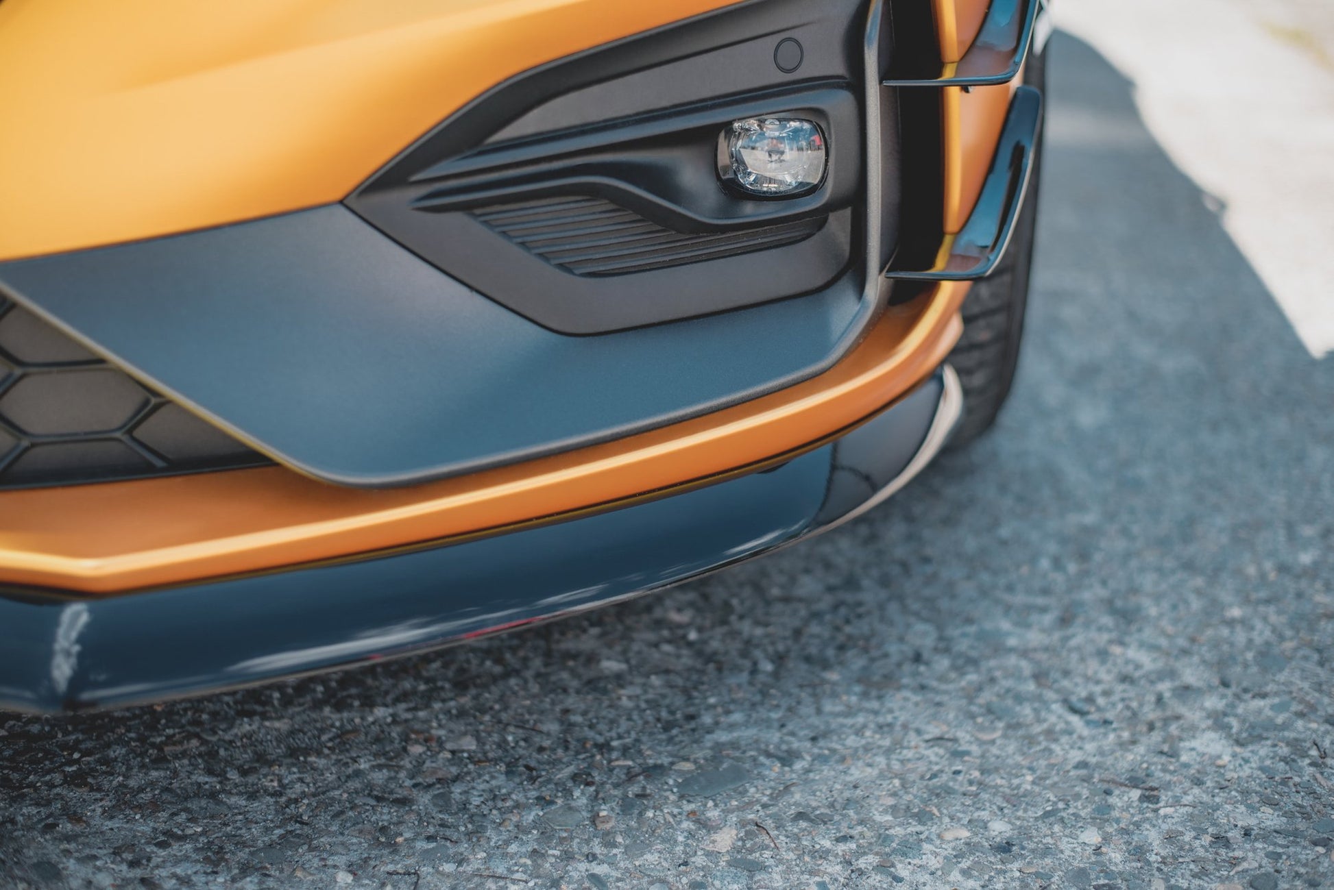 Front Ansatz für V.8 Ford Focus ST / ST-Line Mk4 schwarz matt