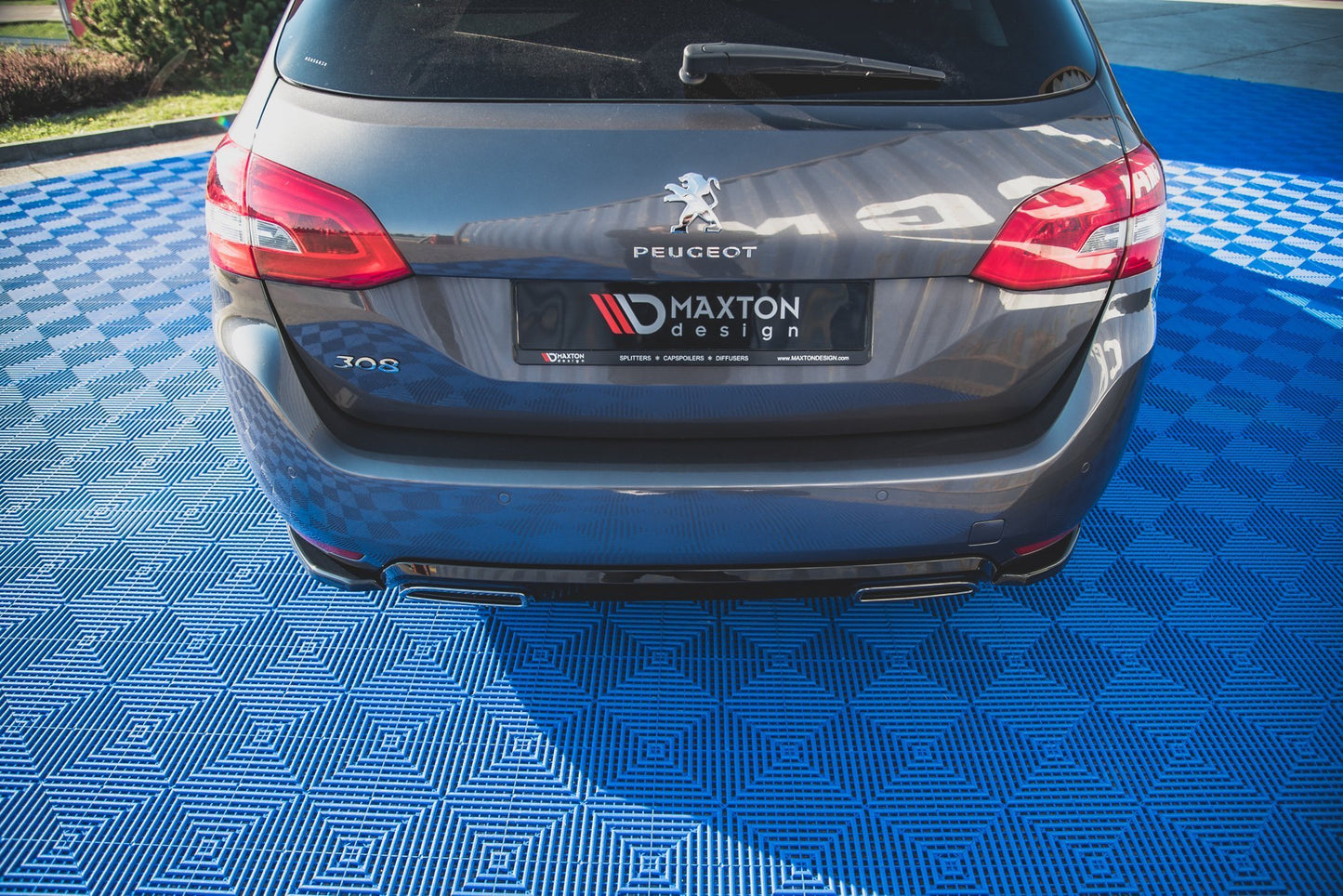 Heck Ansatz Flaps Diffusor für Peugeot 308 SW Mk2 Facelift Carbon Look