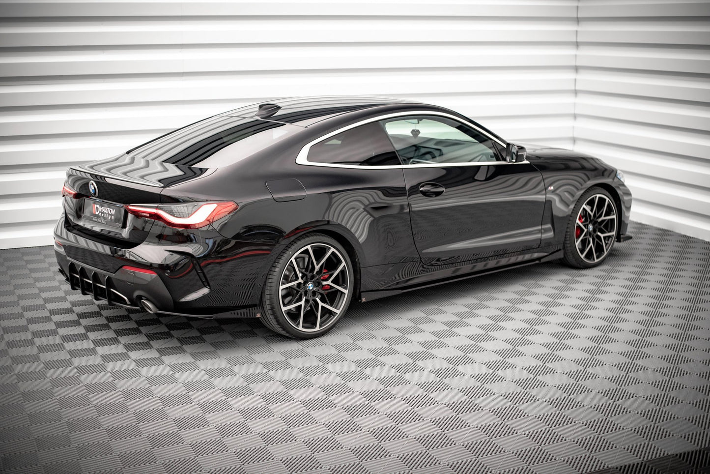Side Flaps BMW 4er M-Paket G22 schwarz Hochglanz