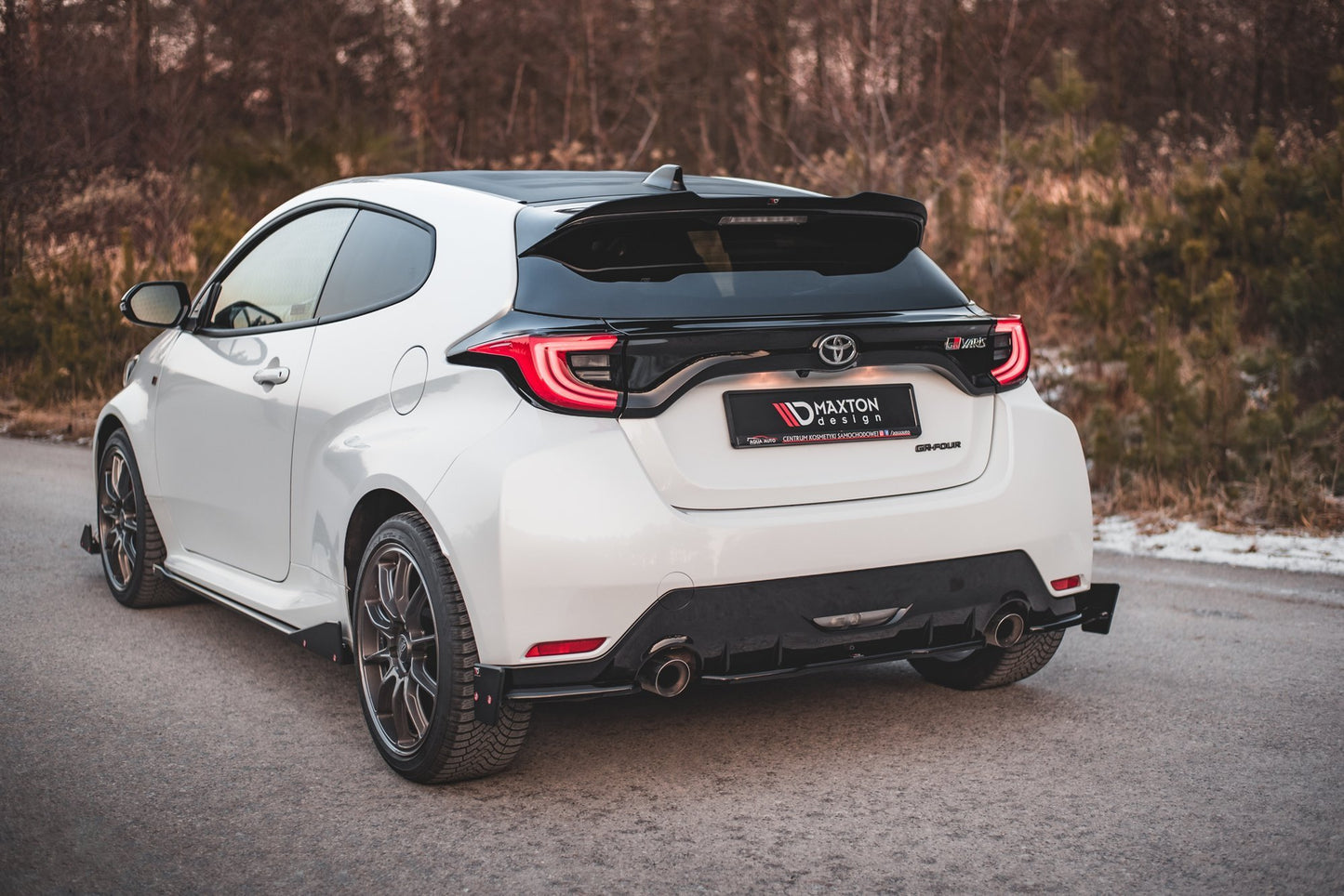 Spoiler CAP für Toyota GR Yaris Mk4 schwarz matt