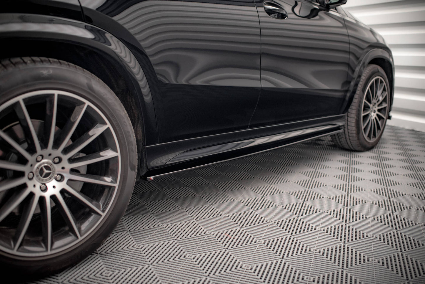 Seitenschweller Ansatz für Mercedes-Benz GLE Coupe AMG-Line C167 schwarz Hochglanz