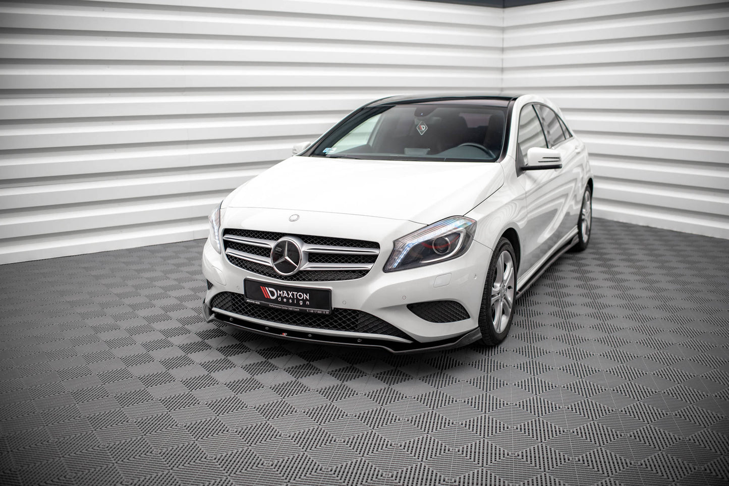 Front Ansatz V.2 für Mercedes-Benz A W176 schwarz matt