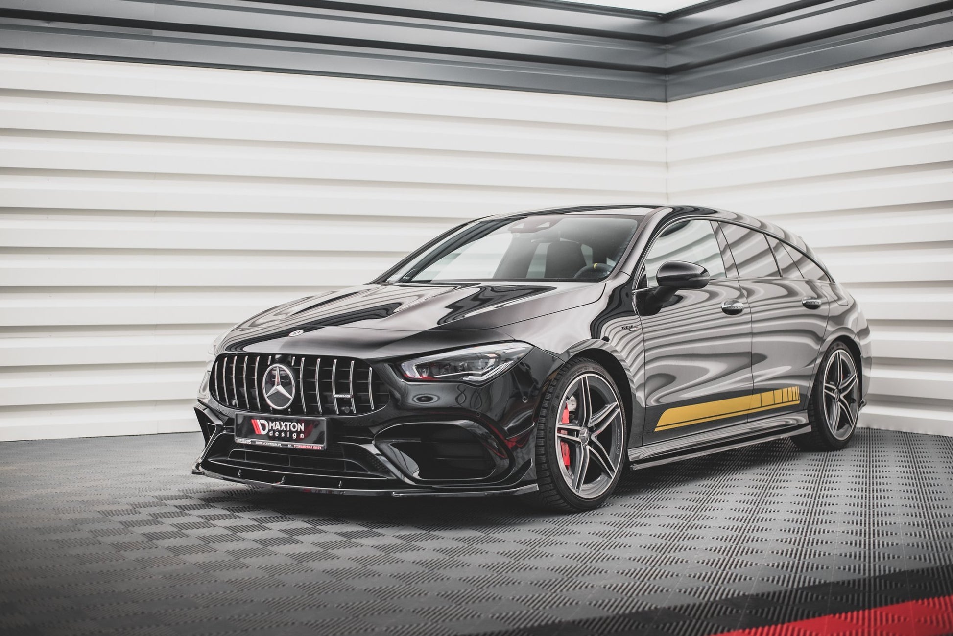 Front Ansatz V.1 für Mercedes-AMG CLA 45 Aero C118 schwarz Hochglanz