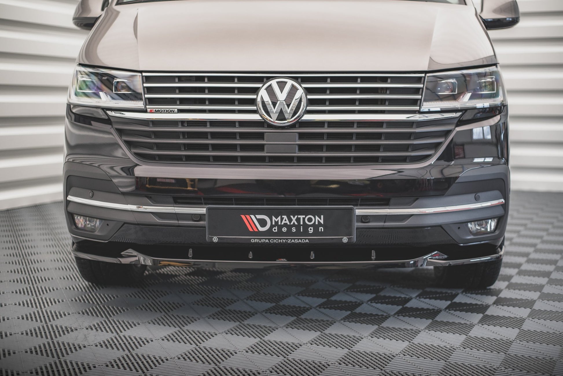 Front Ansatz V.2 für Volkswagen T6 Facelift schwarz matt