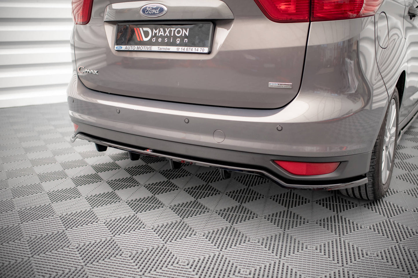 Mittlerer Diffusor Heck Ansatz DTM Look für Ford C-Max Mk2 schwarz Hochglanz