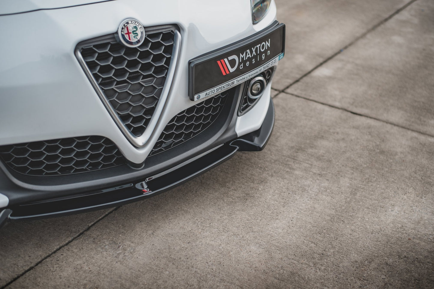 Front Ansatz V.3 für Alfa Romeo Giulietta  schwarz matt