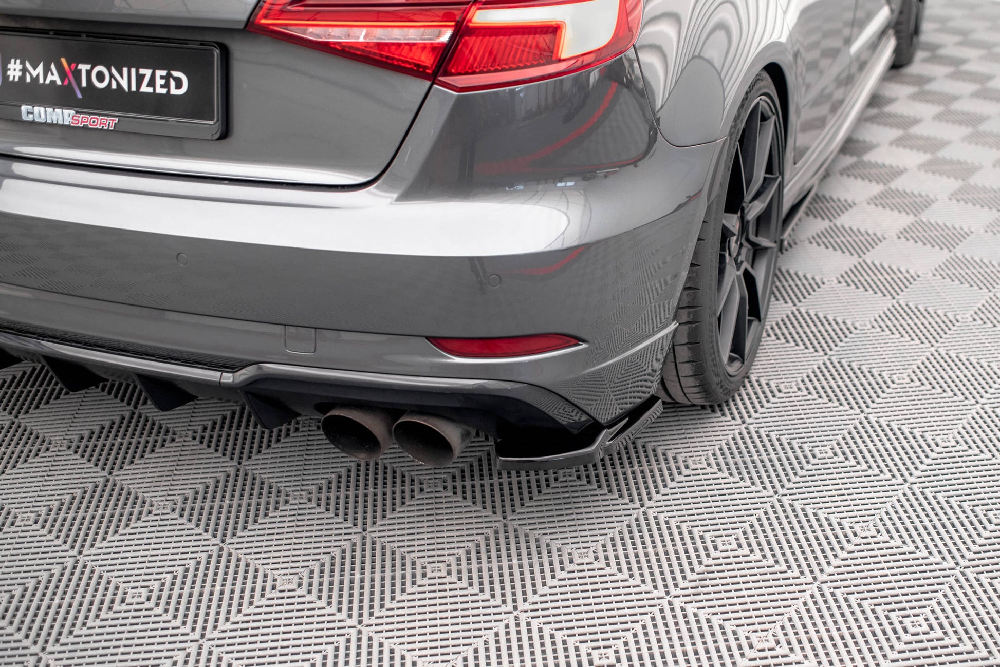 Heck Ansatz Flaps Diffusor für Audi S3 Sportback 8V Facelift schwarz matt
