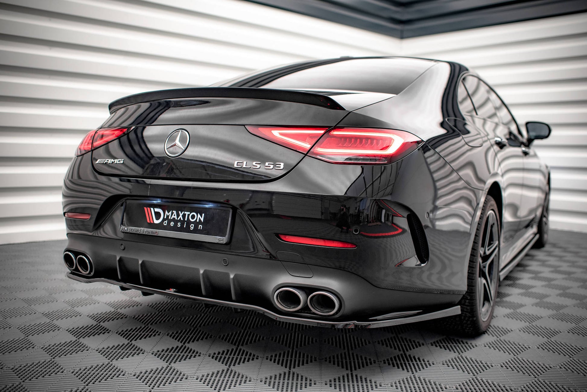 Mittlerer Diffusor Heck Ansatz DTM Look für Mercedes-AMG CLS 53 C257 Carbon Look