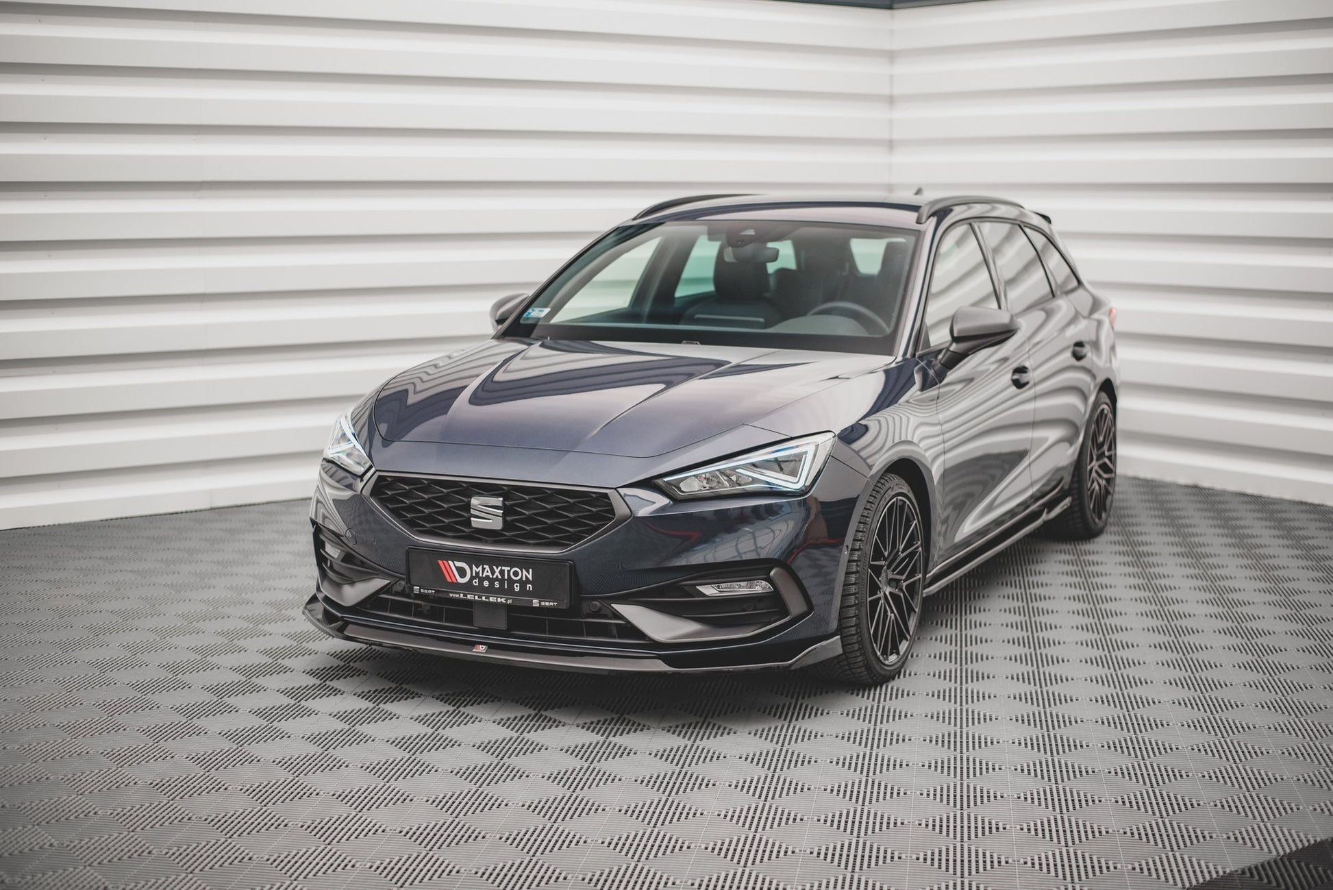 Front Ansatz V.3 für Seat Leon FR Mk4 Carbon Look