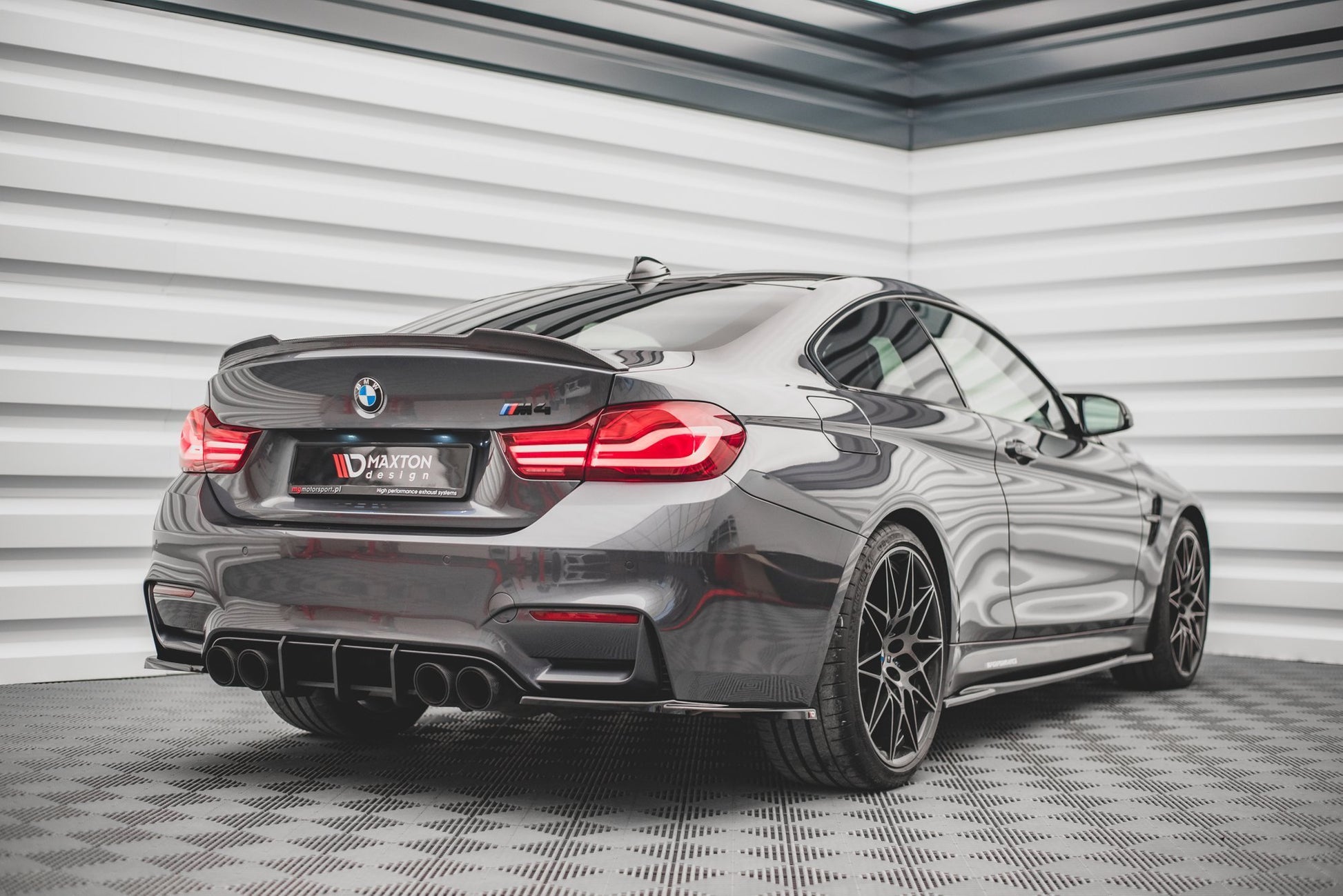 Street Pro Heckschürze für BMW M4 F82