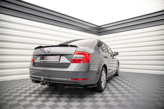 Heck Ansatz Flaps Diffusor für Skoda Octavia Mk3 Facelift Carbon Look