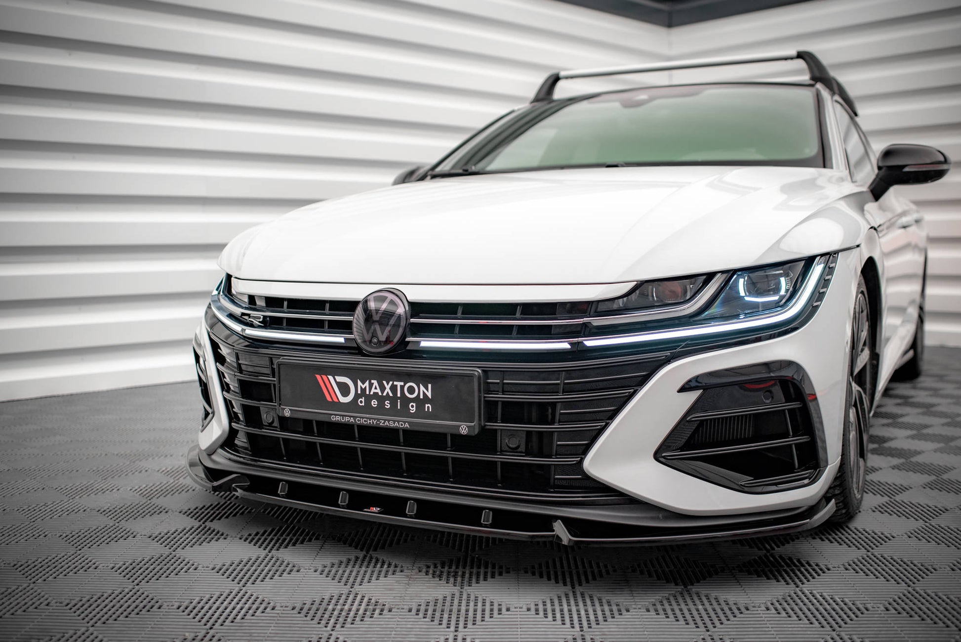 Front Ansatz V.2 für Volkswagen Arteon R Carbon Look