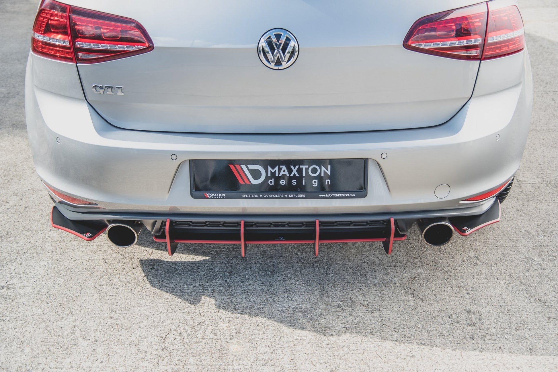 Robuste Racing Heck Ansatz Flaps Diffusor für L + R V.2 VW Golf 7 GTI