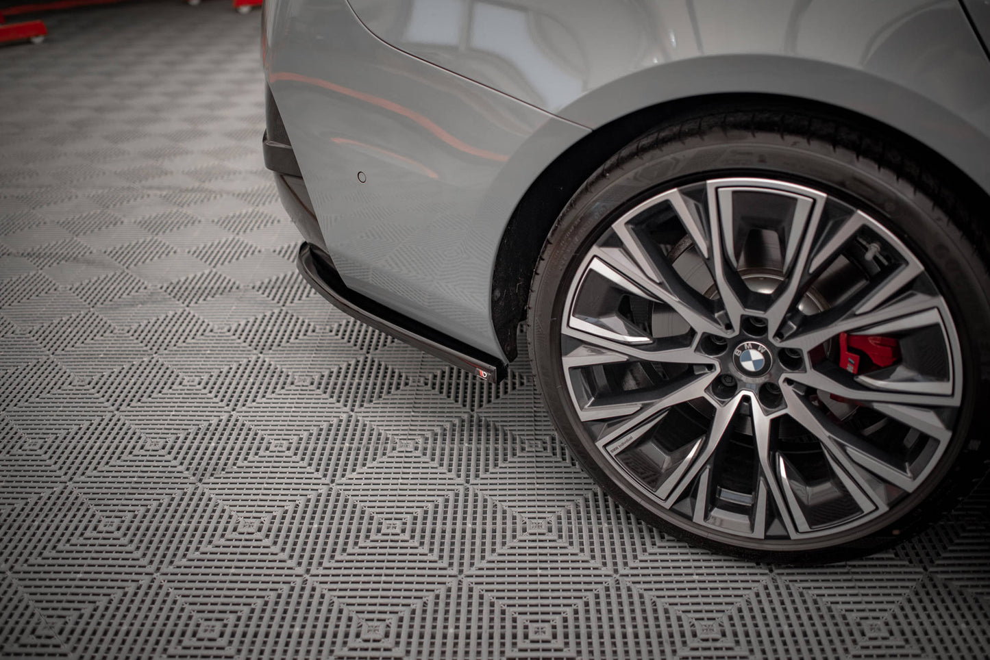 Heck Ansatz Flaps Diffusor V.1 für BMW 4er Gran Coupe M-Paket G26 Carbon Look