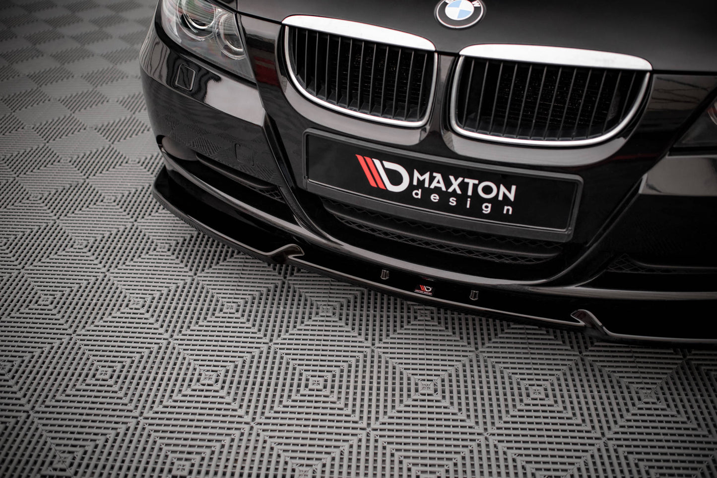 Front Ansatz V.1 für BMW 3er E90 schwarz Hochglanz