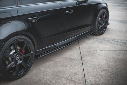 Seitenschweller Ansatz für V.2 für Audi RS3 8V Sportback Facelift schwarz matt
