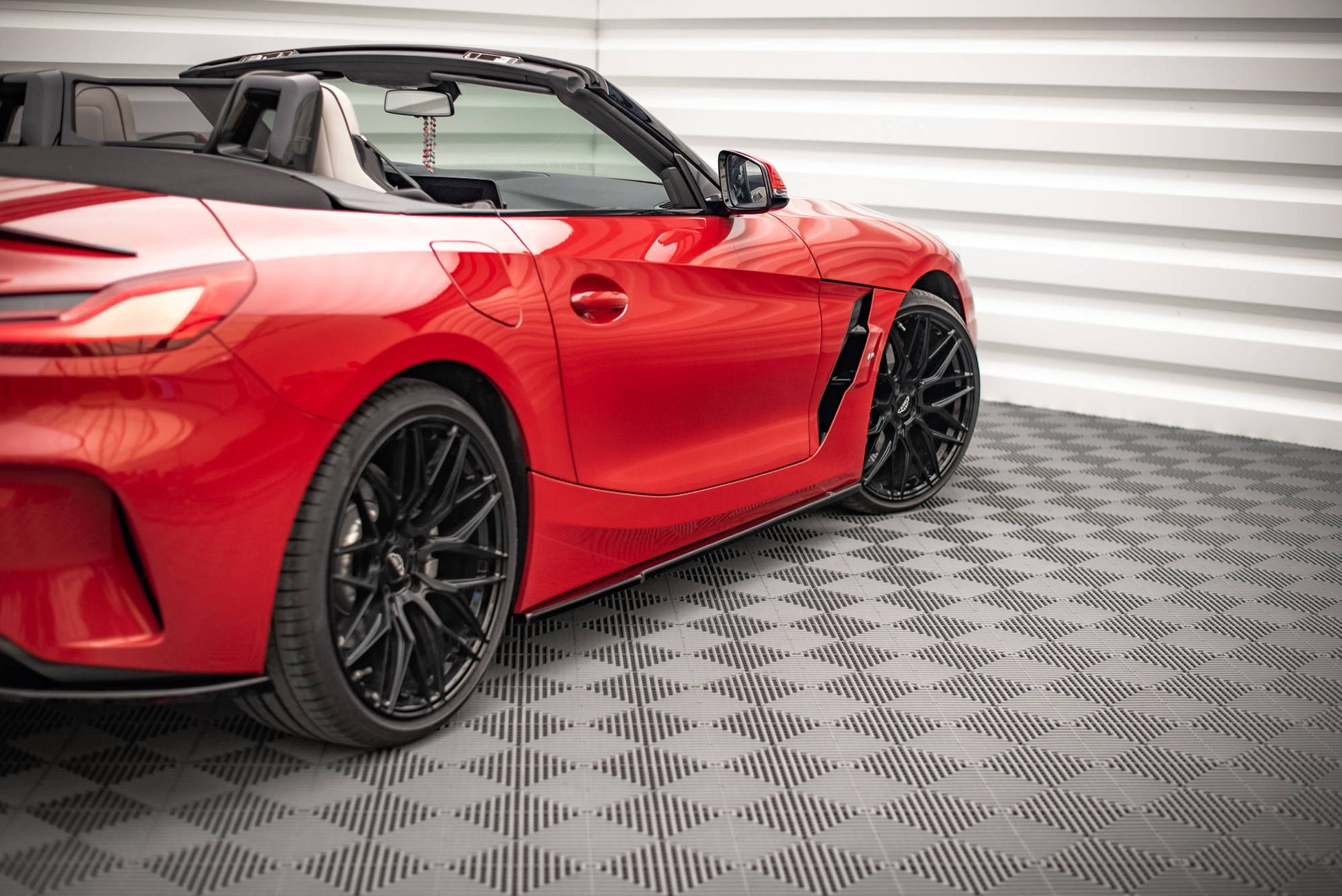 Seitenschweller Ansatz für BMW Z4 M-Paket G29 schwarz Hochglanz