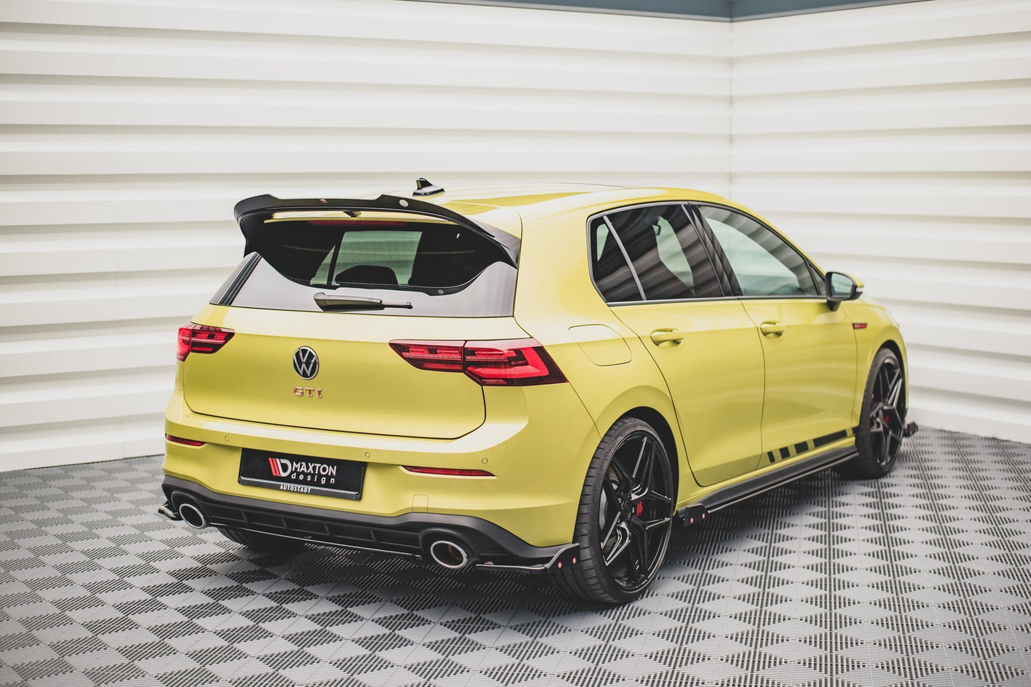 Spoiler CAP V.1 für Volkswagen Golf 8 R-Performance / GTI Clubsport schwarz matt