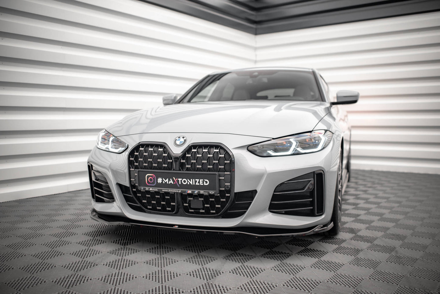 Front Ansatz V.1 für BMW 4er Gran Coupe M-Paket G26 schwarz Hochglanz